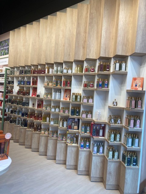Foto 4 di Adopt Parfums