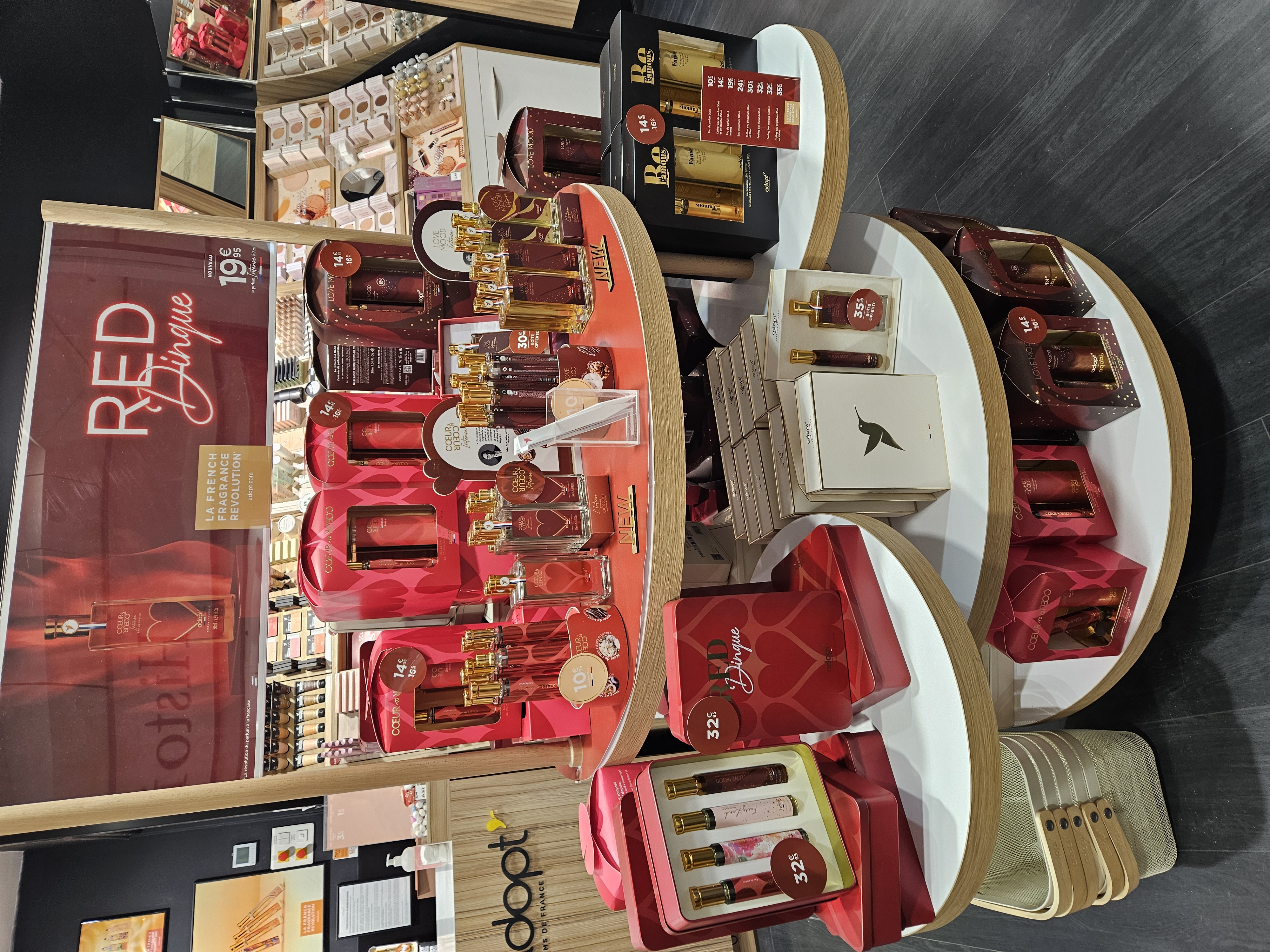 Foto 10 di Adopt Parfums