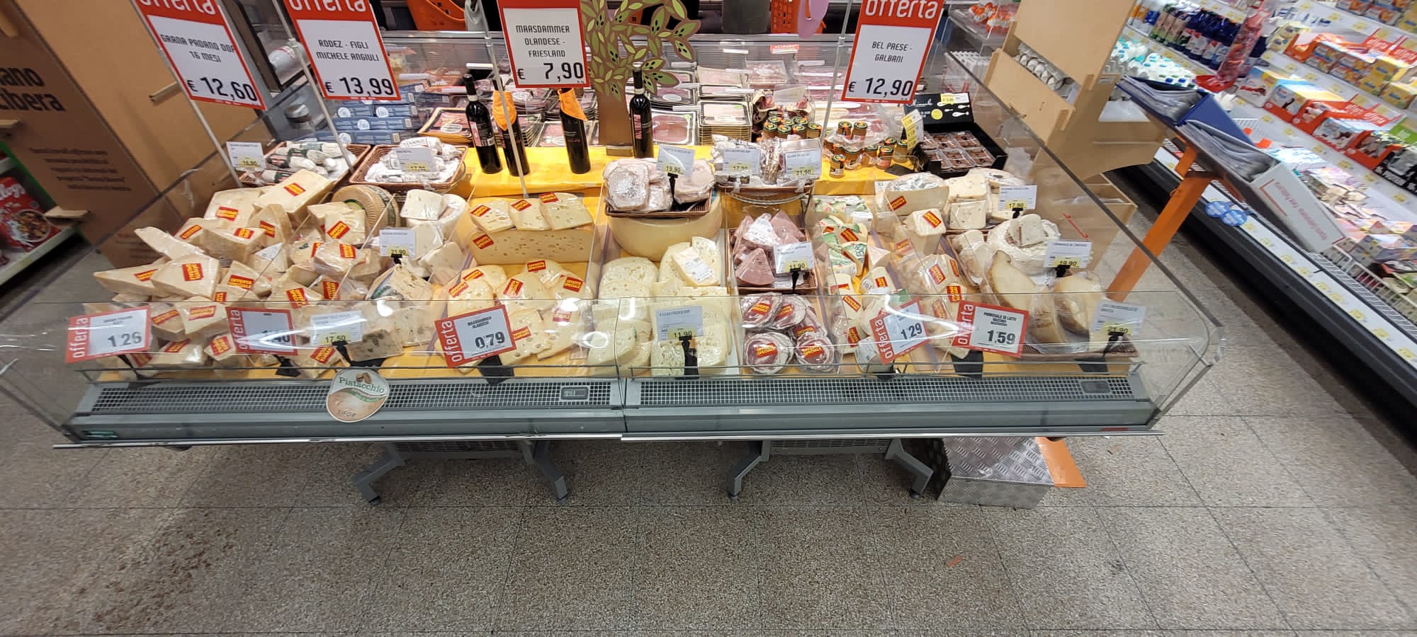 Foto 22 di Supermercato dok