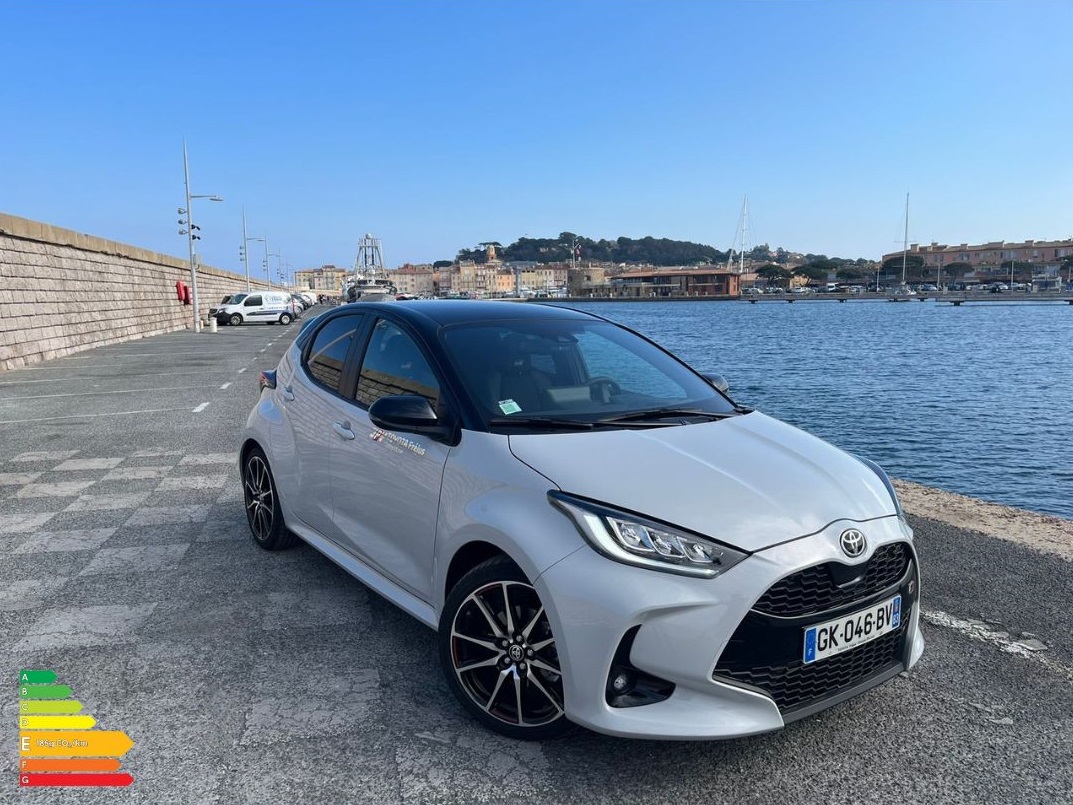 Foto 9 di Toyota Saint-Tropez