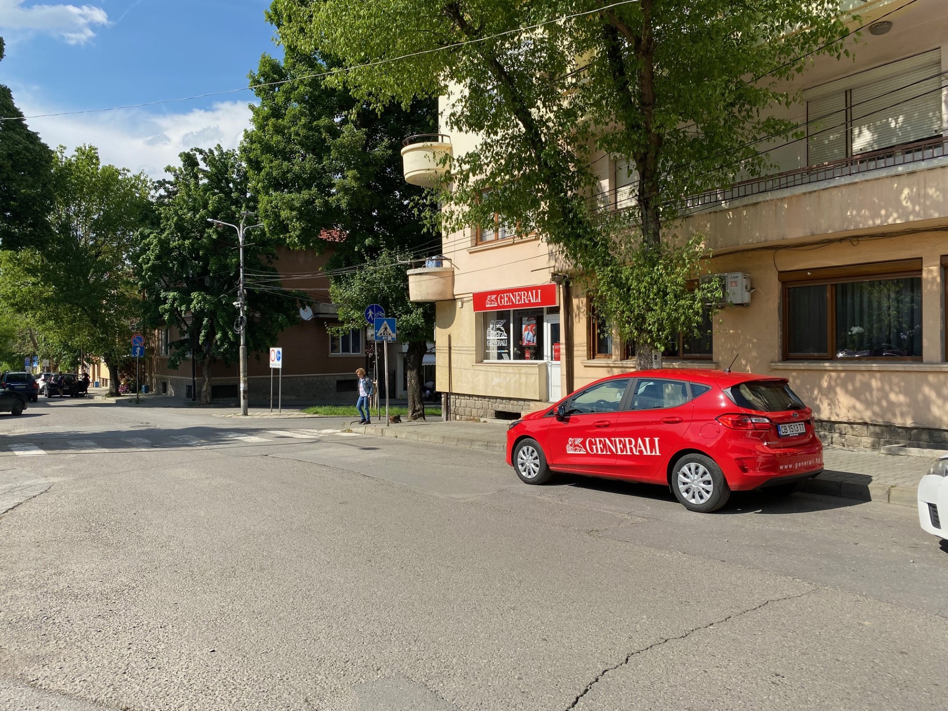Foto 2 di Дженерали Застраховане