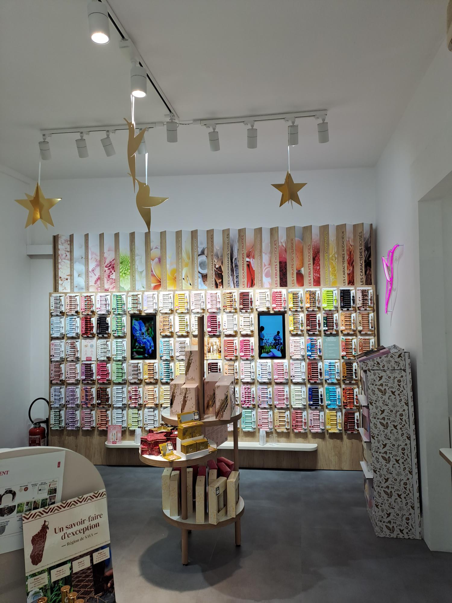 Foto 11 di Adopt Parfums