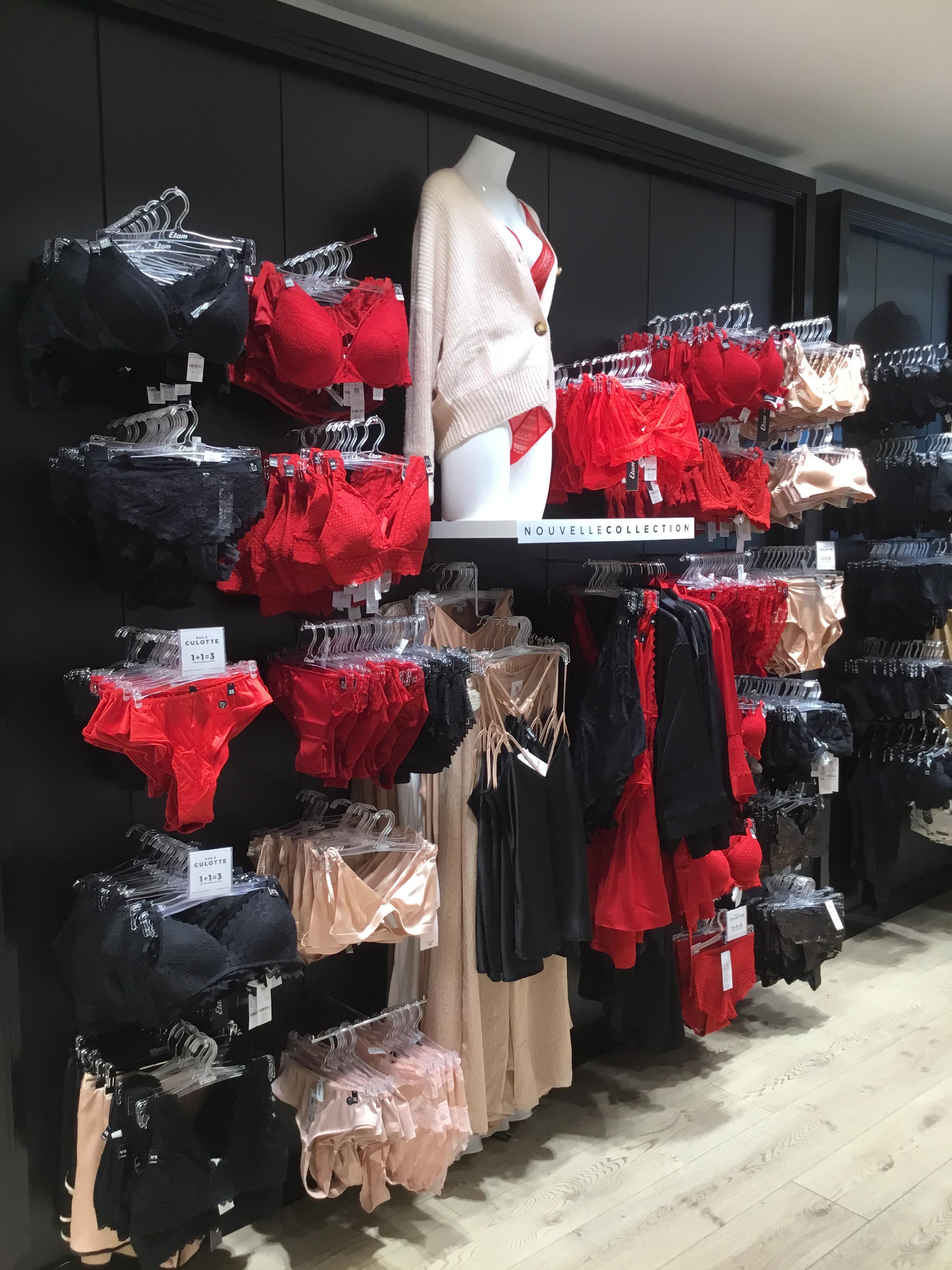 Foto 75 di Etam Lingerie