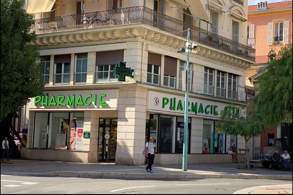Foto 1 di Pharmacie Otto
