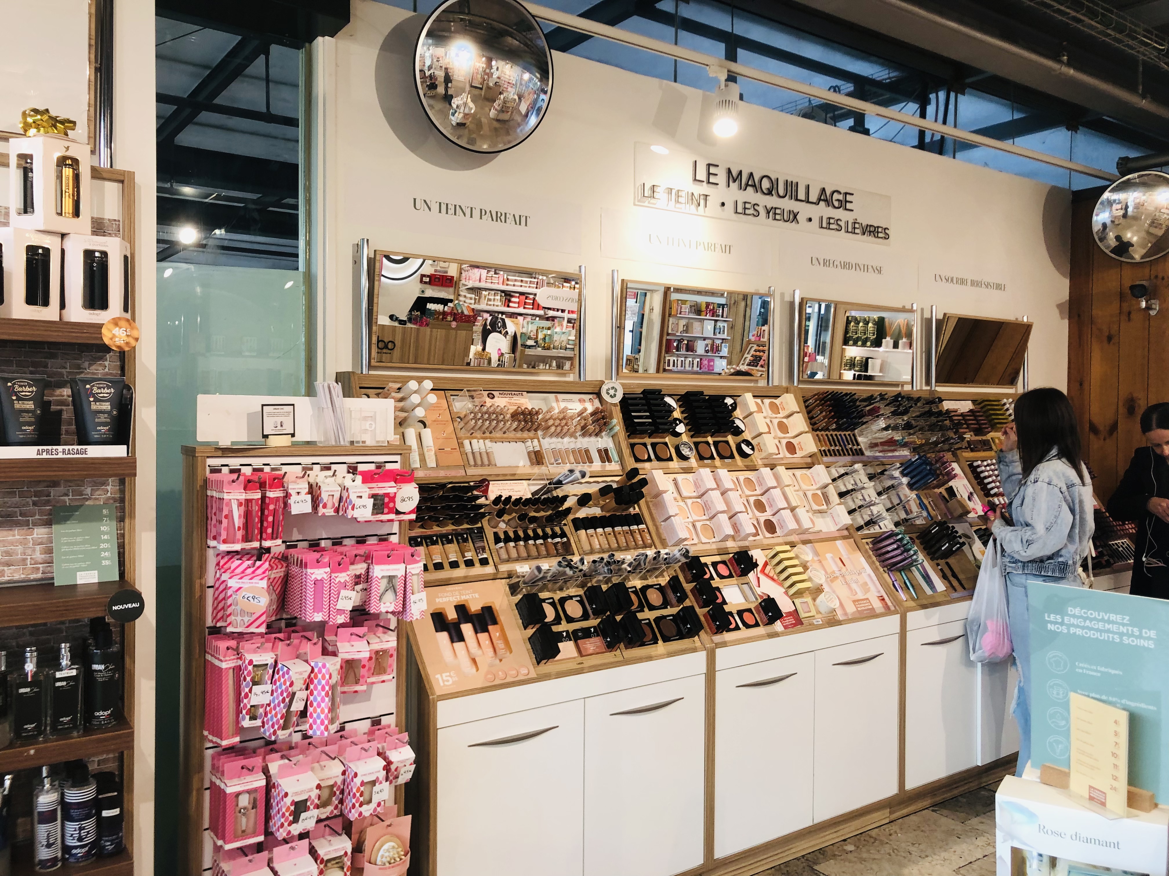 Foto 5 di Adopt Parfums