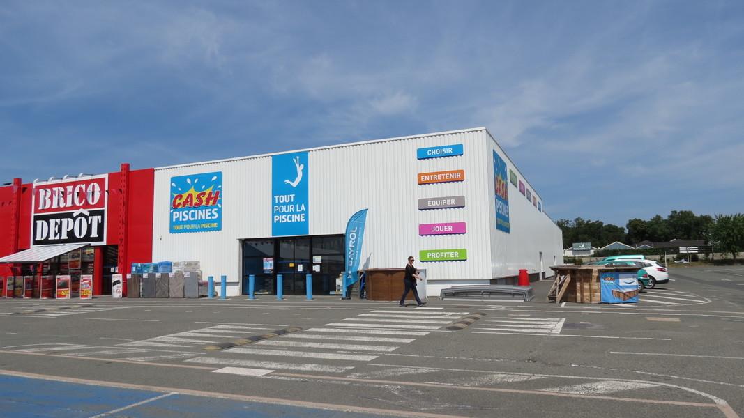 Foto 2 di Cash Piscines