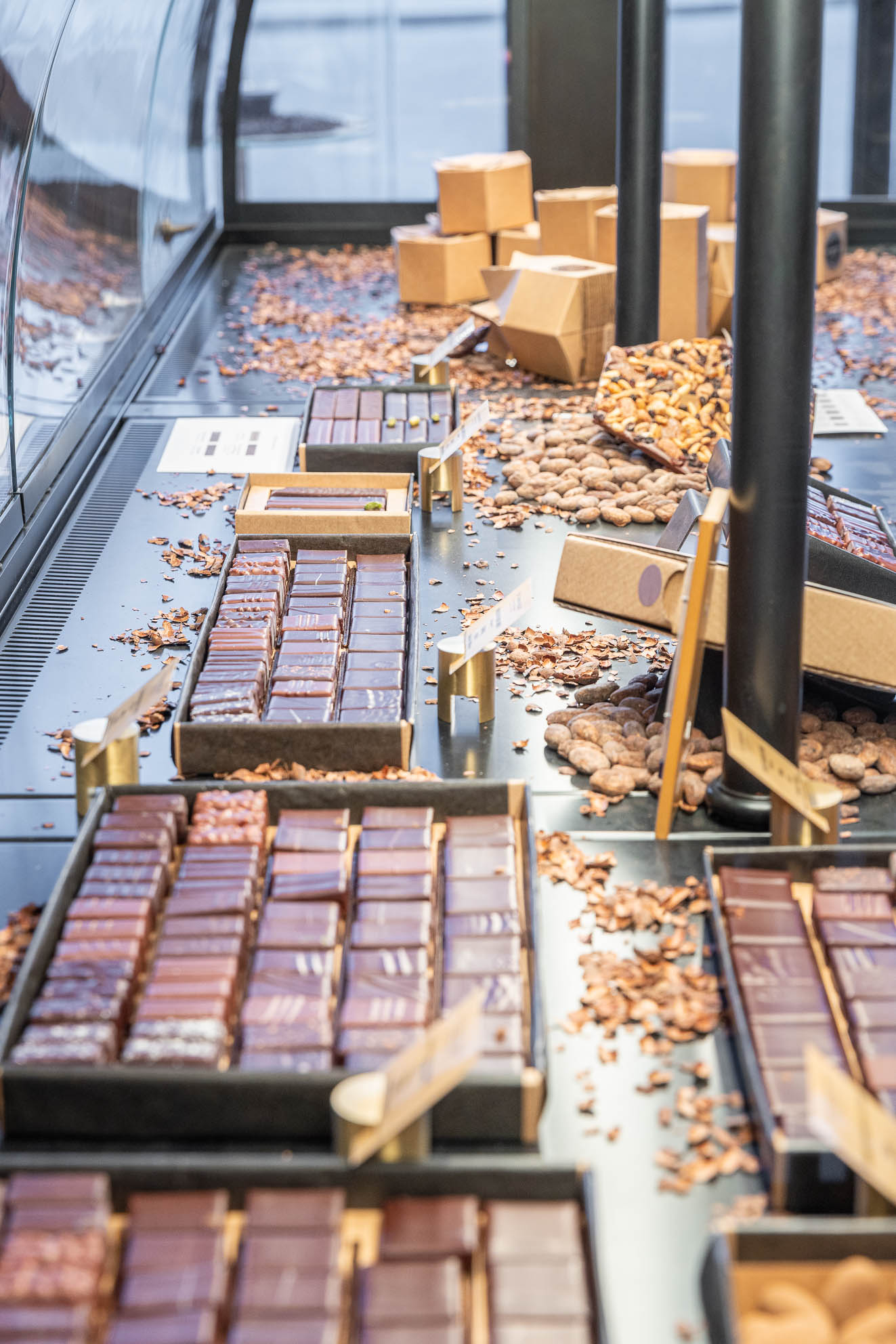 Le Chocolat Alain Ducasse, Borough Yards Manufacture