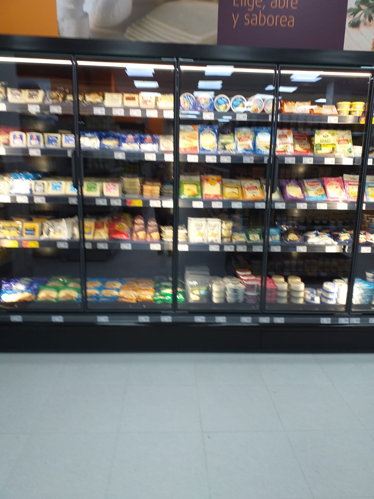 Photo 11 of Supermercados Charter