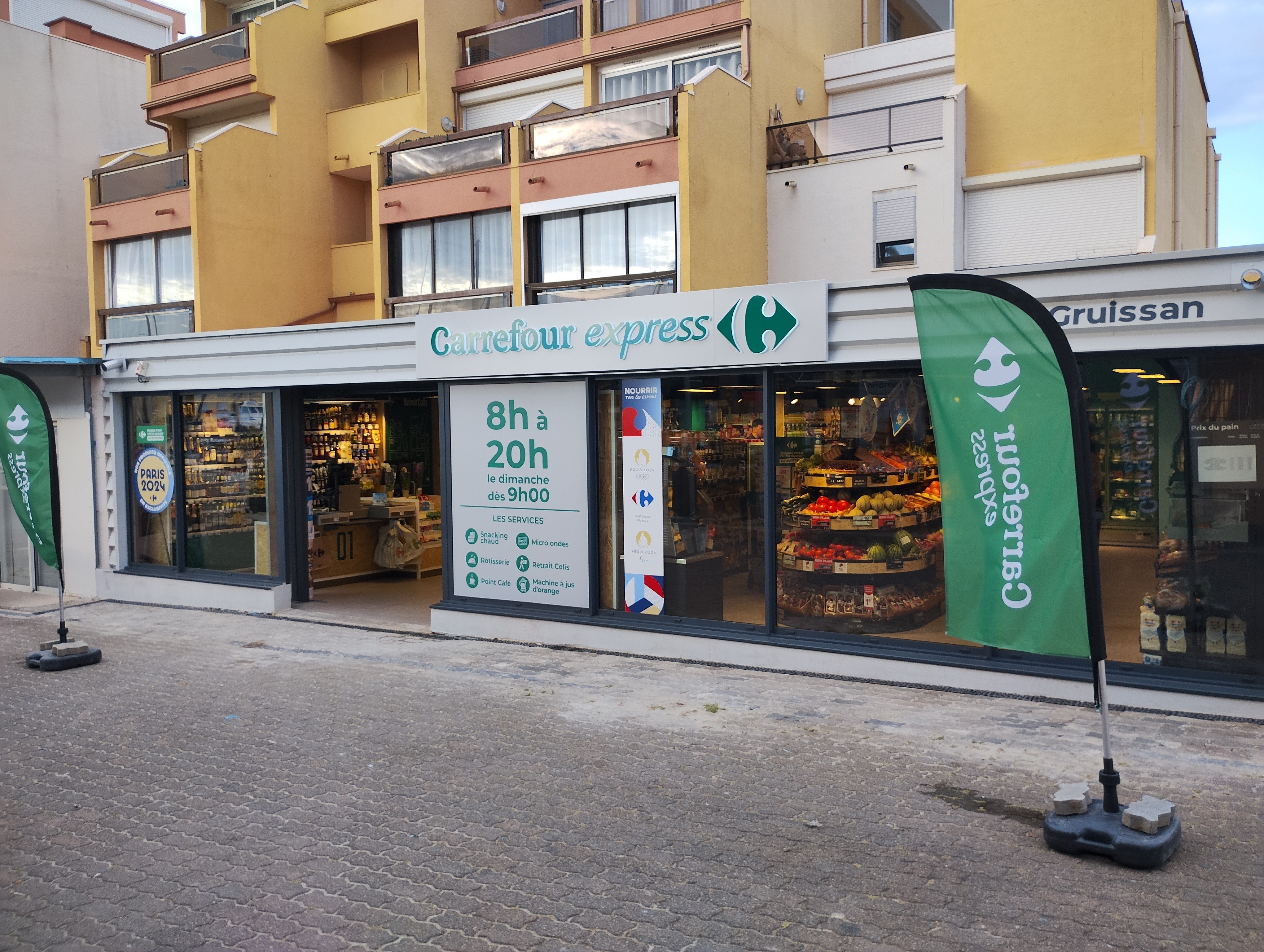 Foto 1 di Carrefour Express
