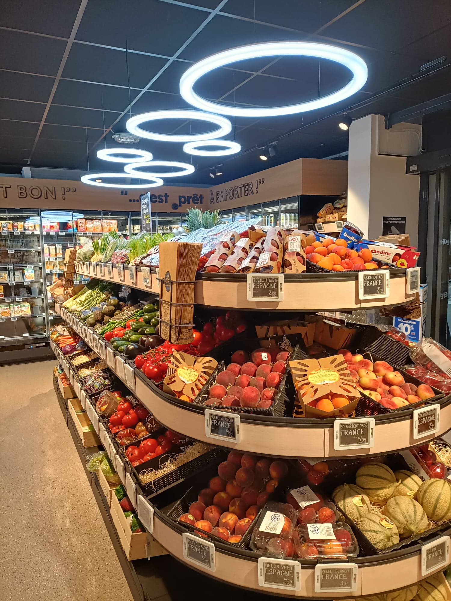 Foto 3 di Carrefour City