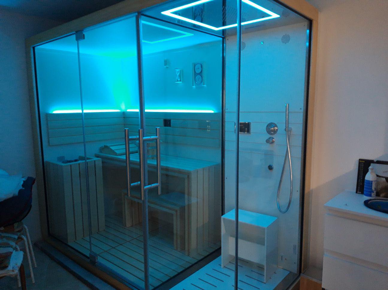 Foto 146 di AMBIANCE SPA JACUZZI VALENCE