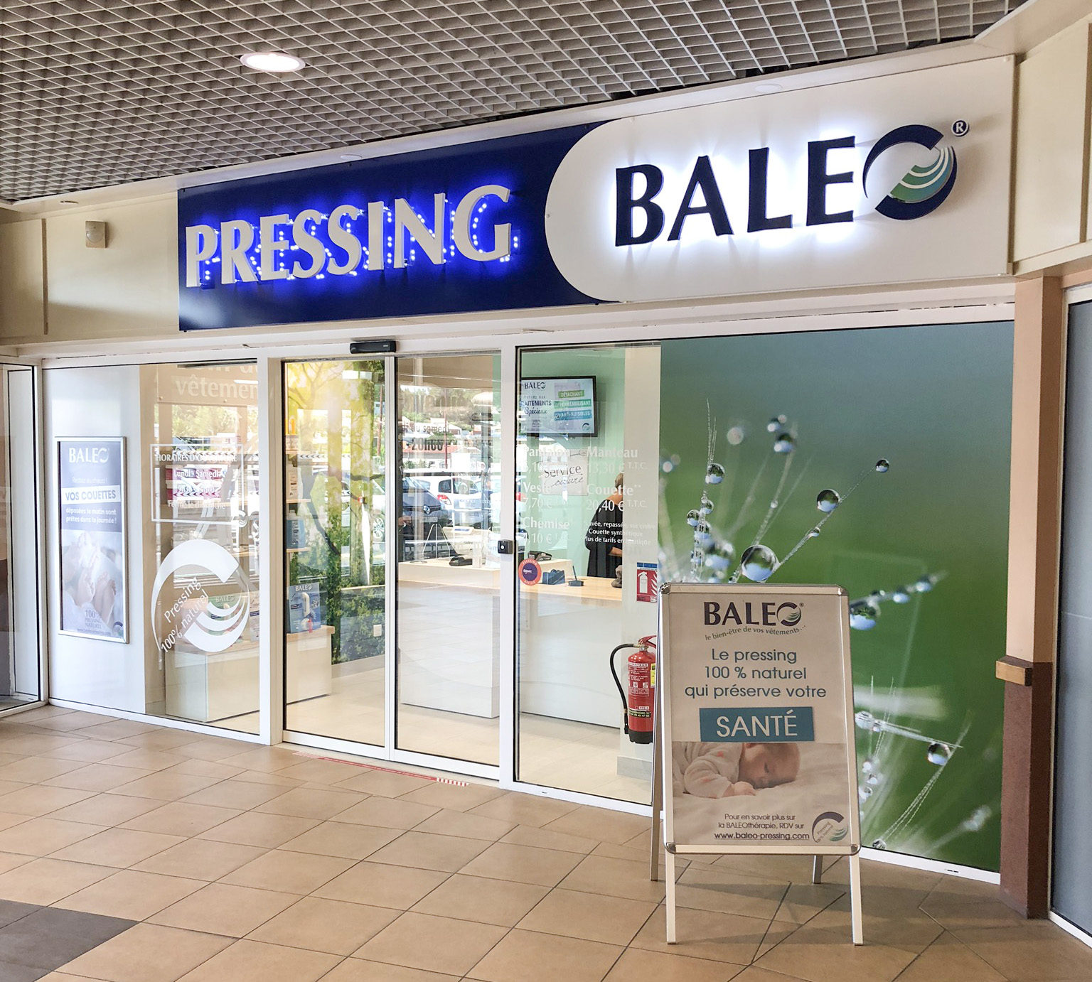 Foto 5 di Pressing BALEO