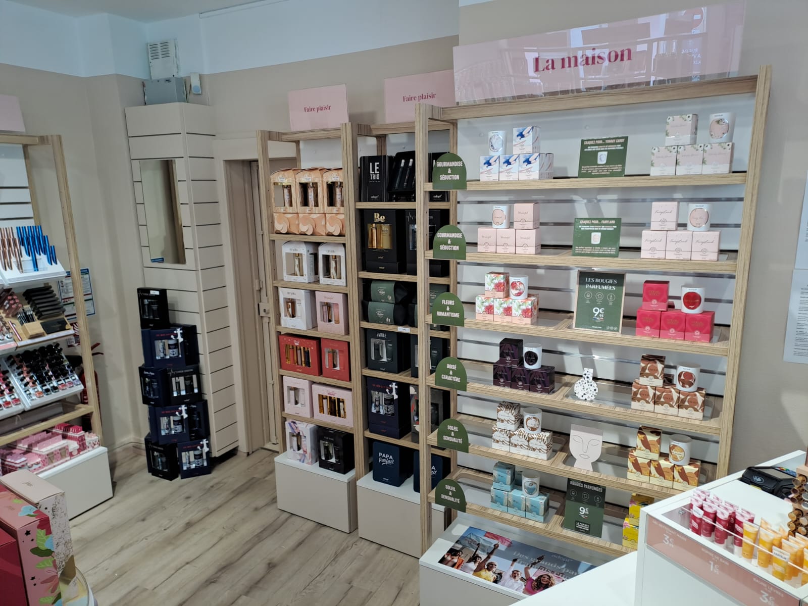 Foto 7 di Adopt Parfums