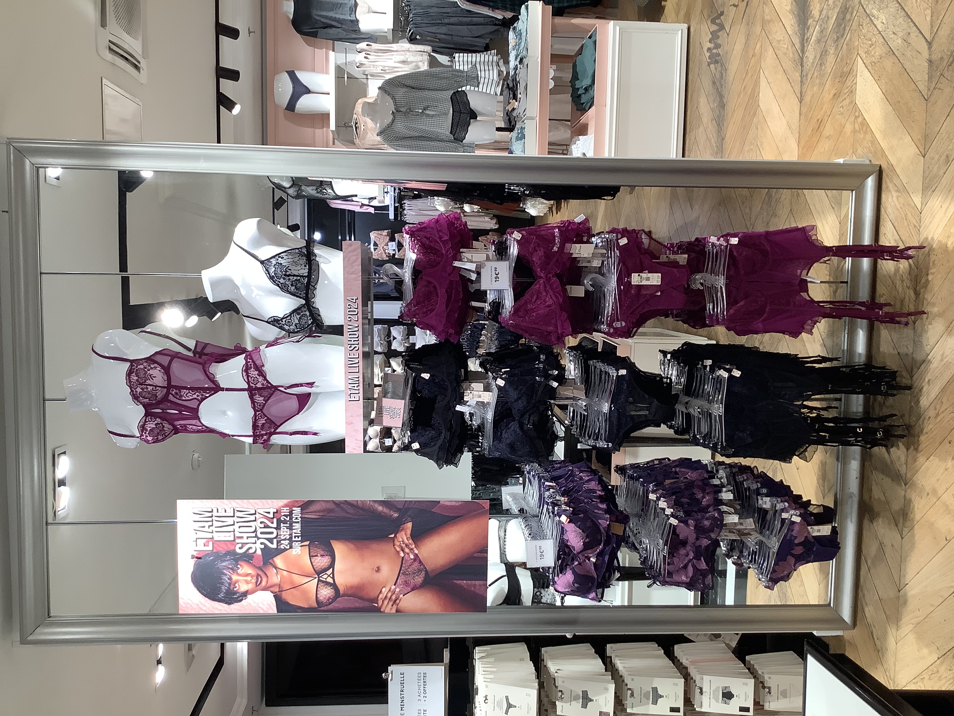 Foto 6 di Etam Lingerie