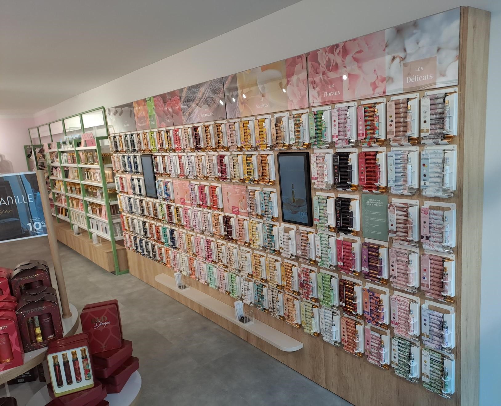 Foto 7 di Adopt Parfums