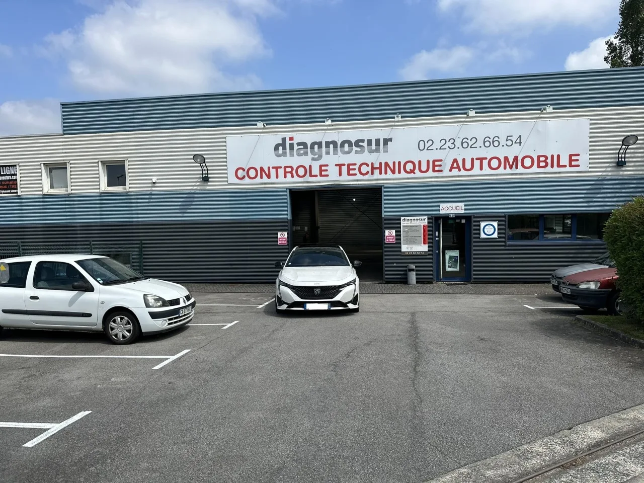 Photo 1 of Contrôle Technique Cesson Sévigné - DIAGNOSUR - Rennes