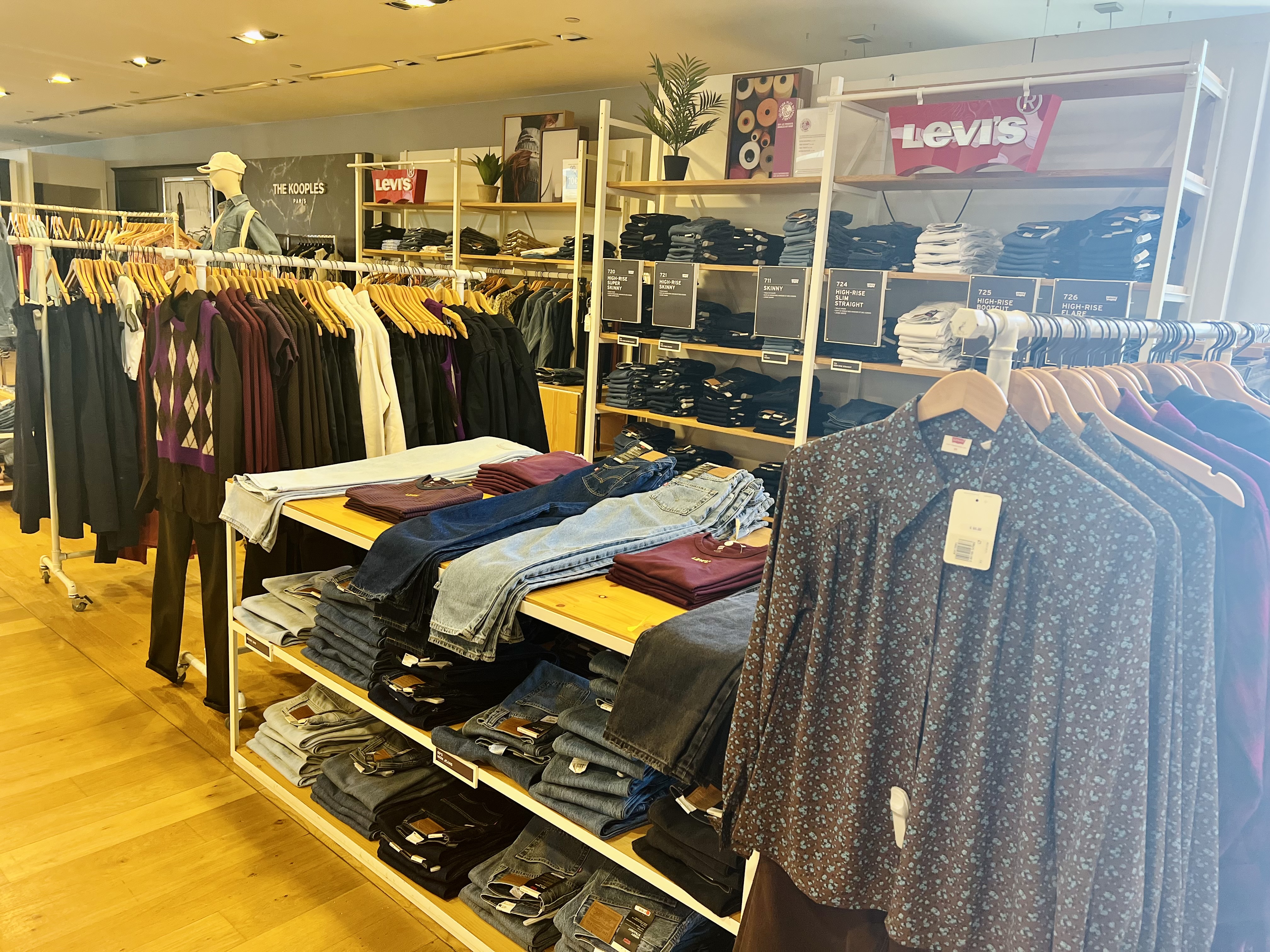 Foto 4 di Levi's