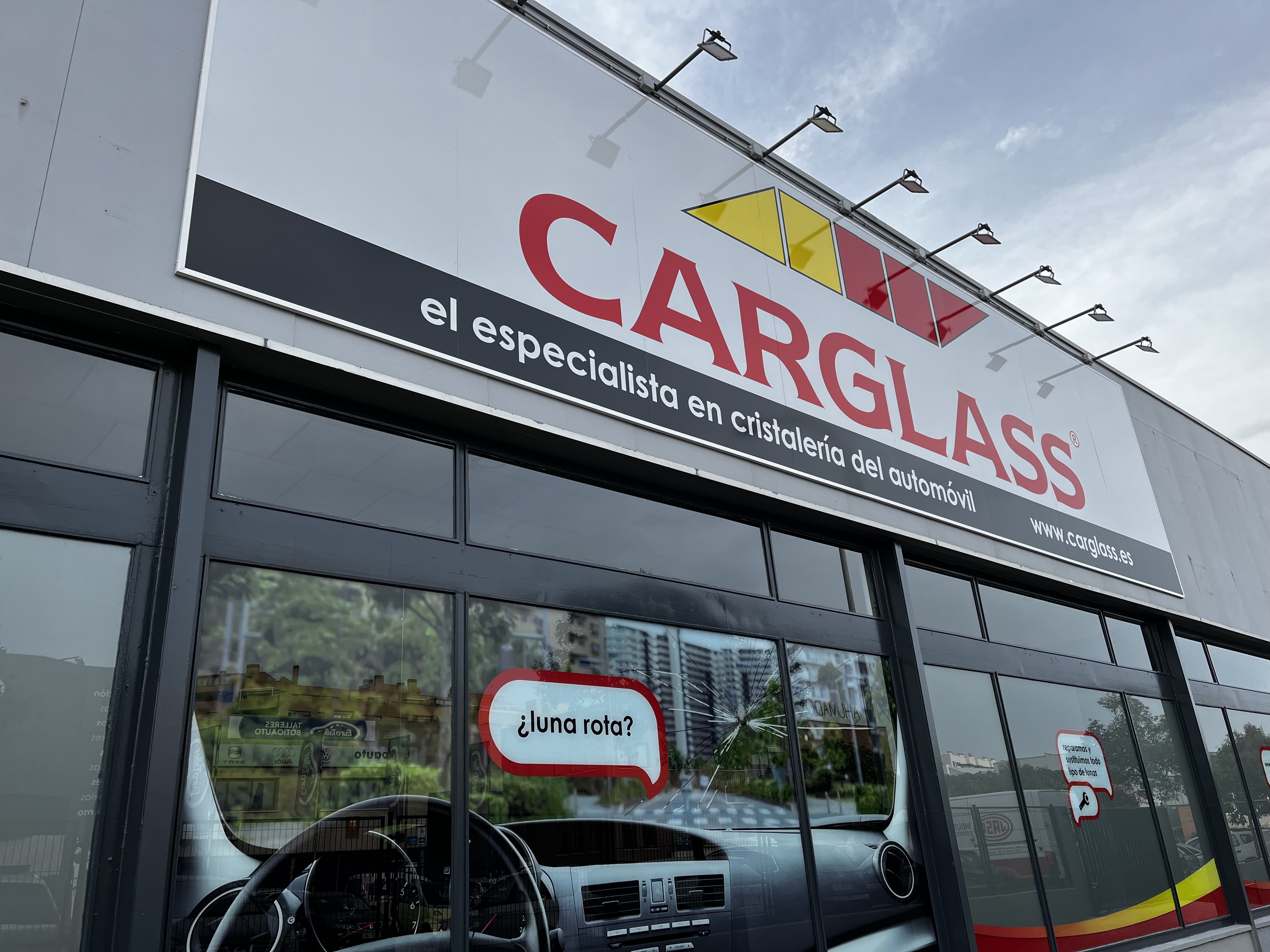 Foto 1 di Carglass