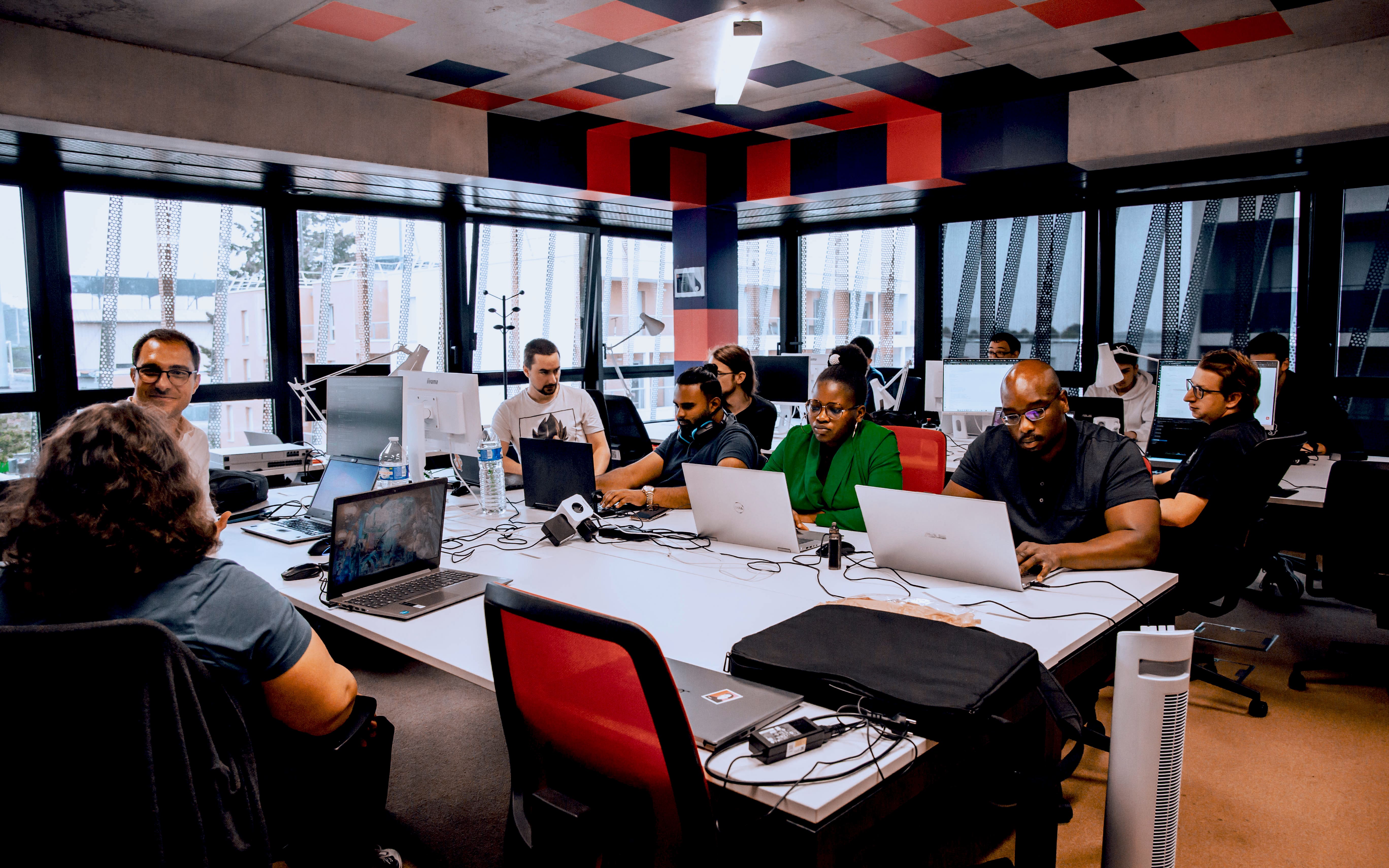 Foto 8 di Holberton School Laval
