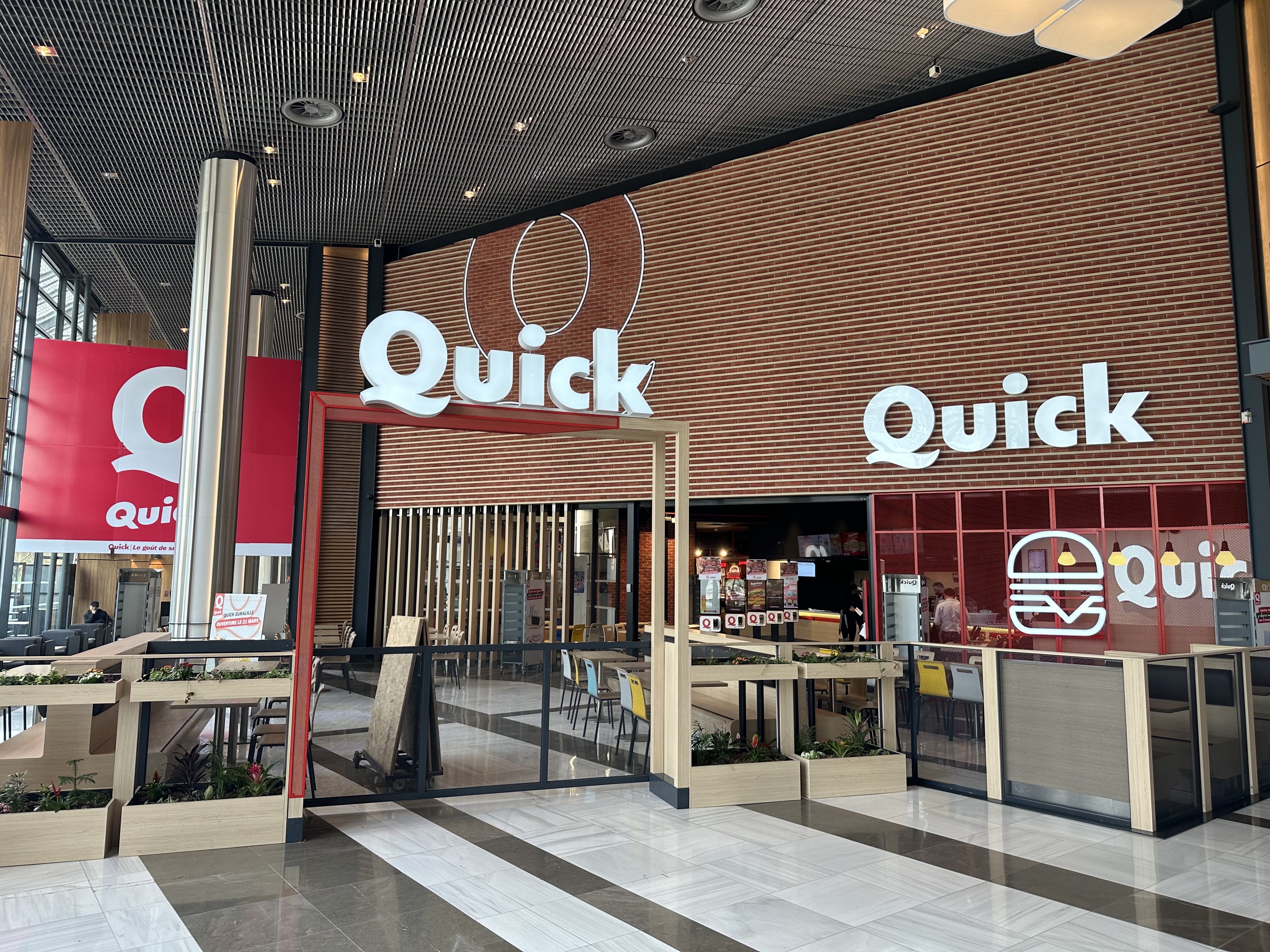 Foto 1 di Quick