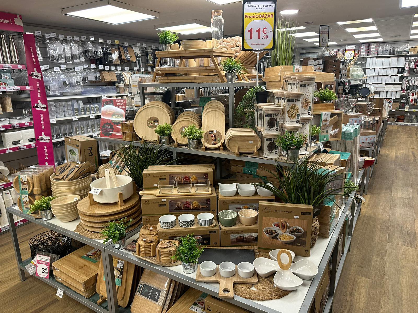 Foto 14 di Maxi Bazar