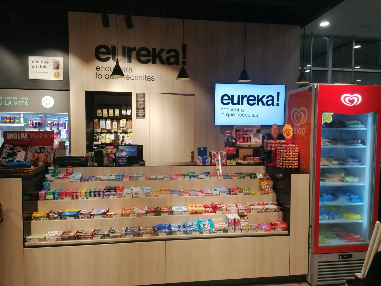 Foto 4 di Eureka