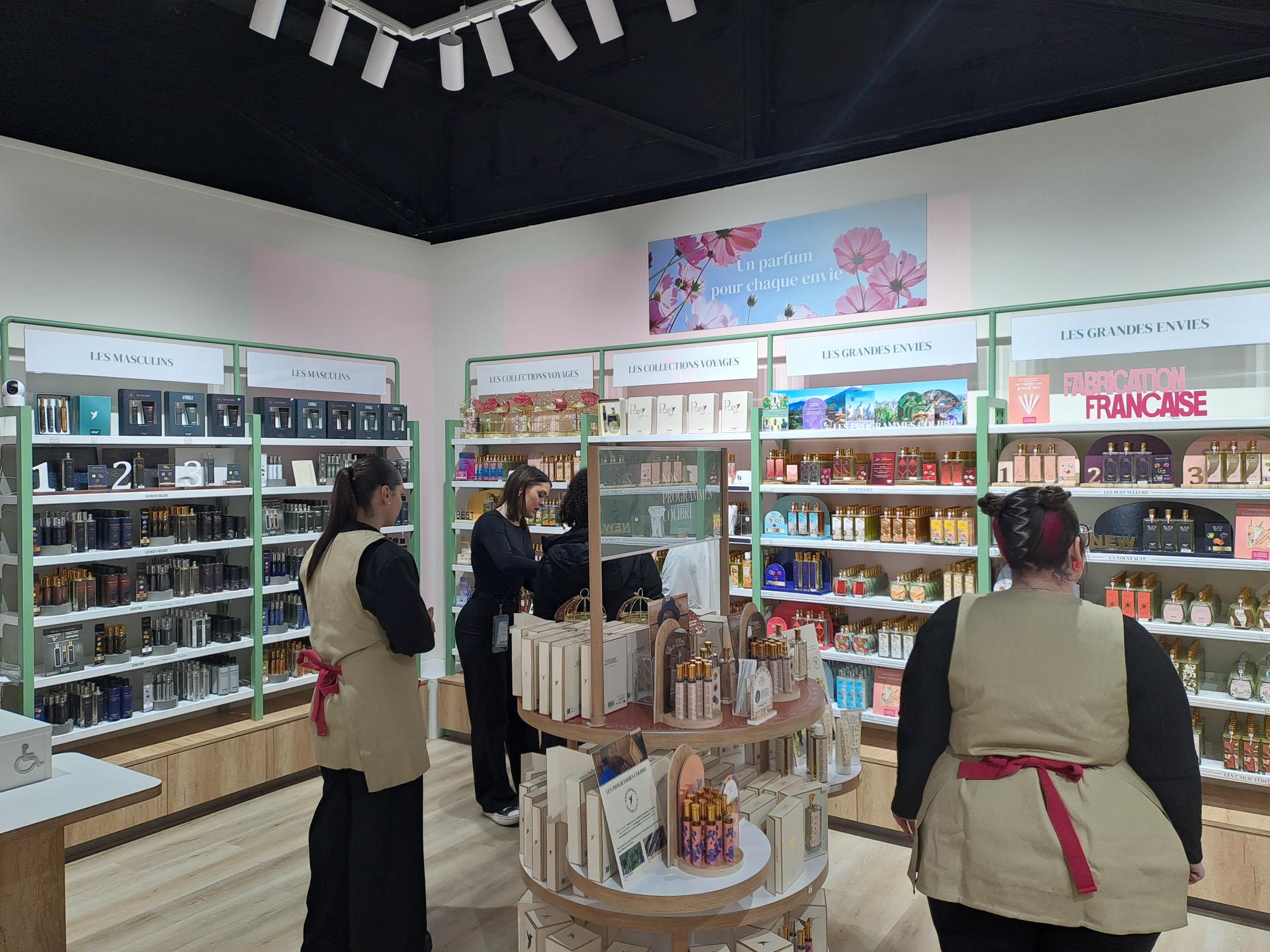 Foto 9 di Adopt Parfums