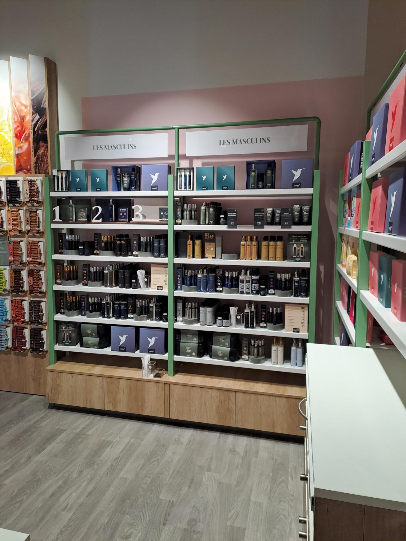 Foto 4 di Adopt Parfums