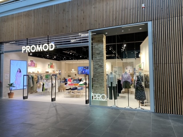 Foto 1 di Promod