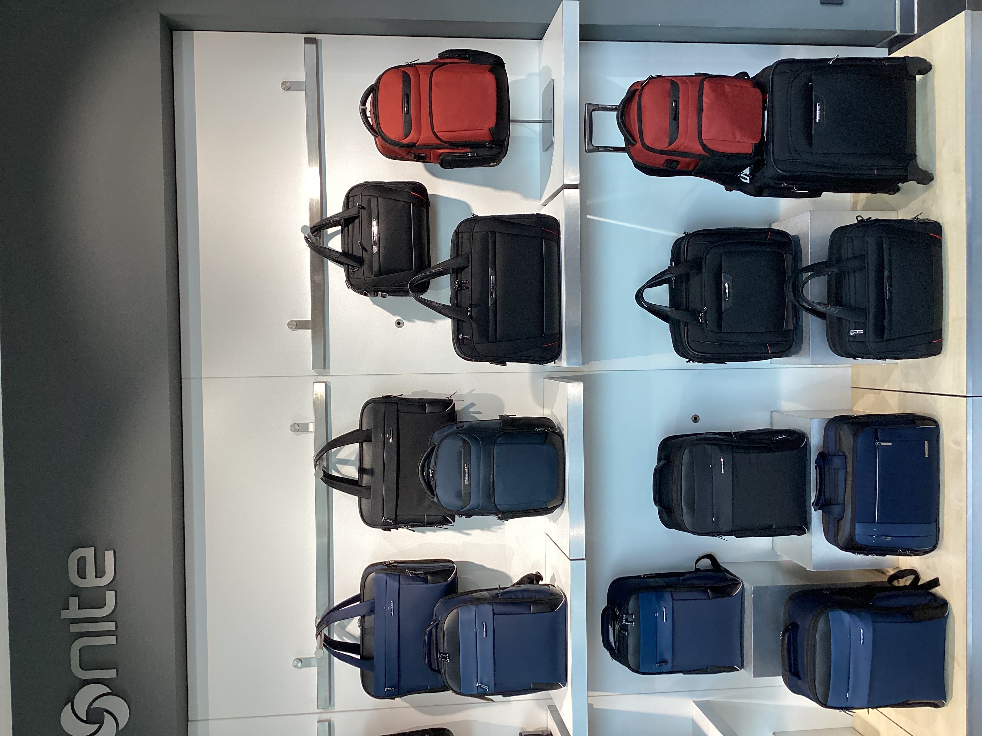 Foto 30 de Samsonite
