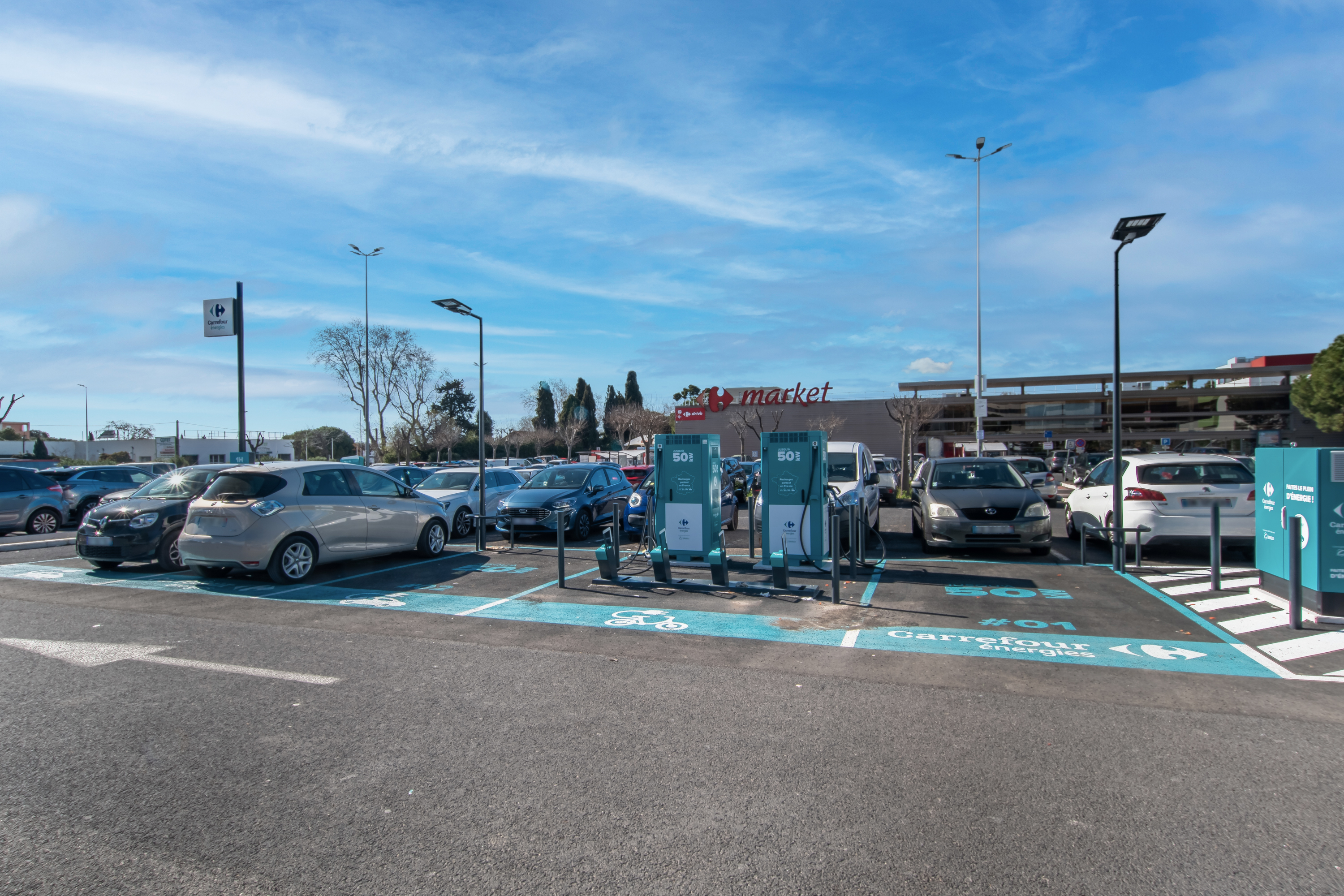 Foto 2 di DRIVECO Charging Station