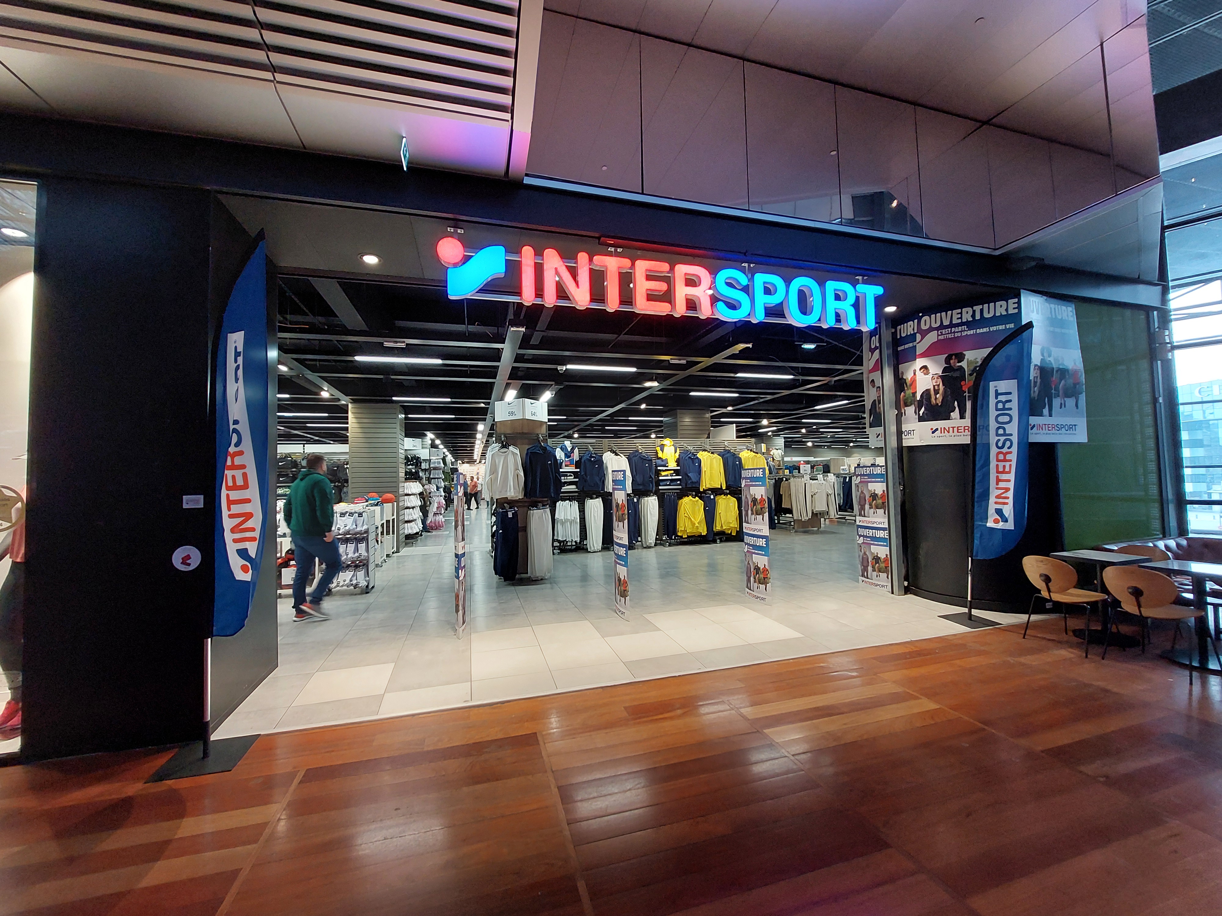 Foto 1 di INTERSPORT LILLE EURALILLE