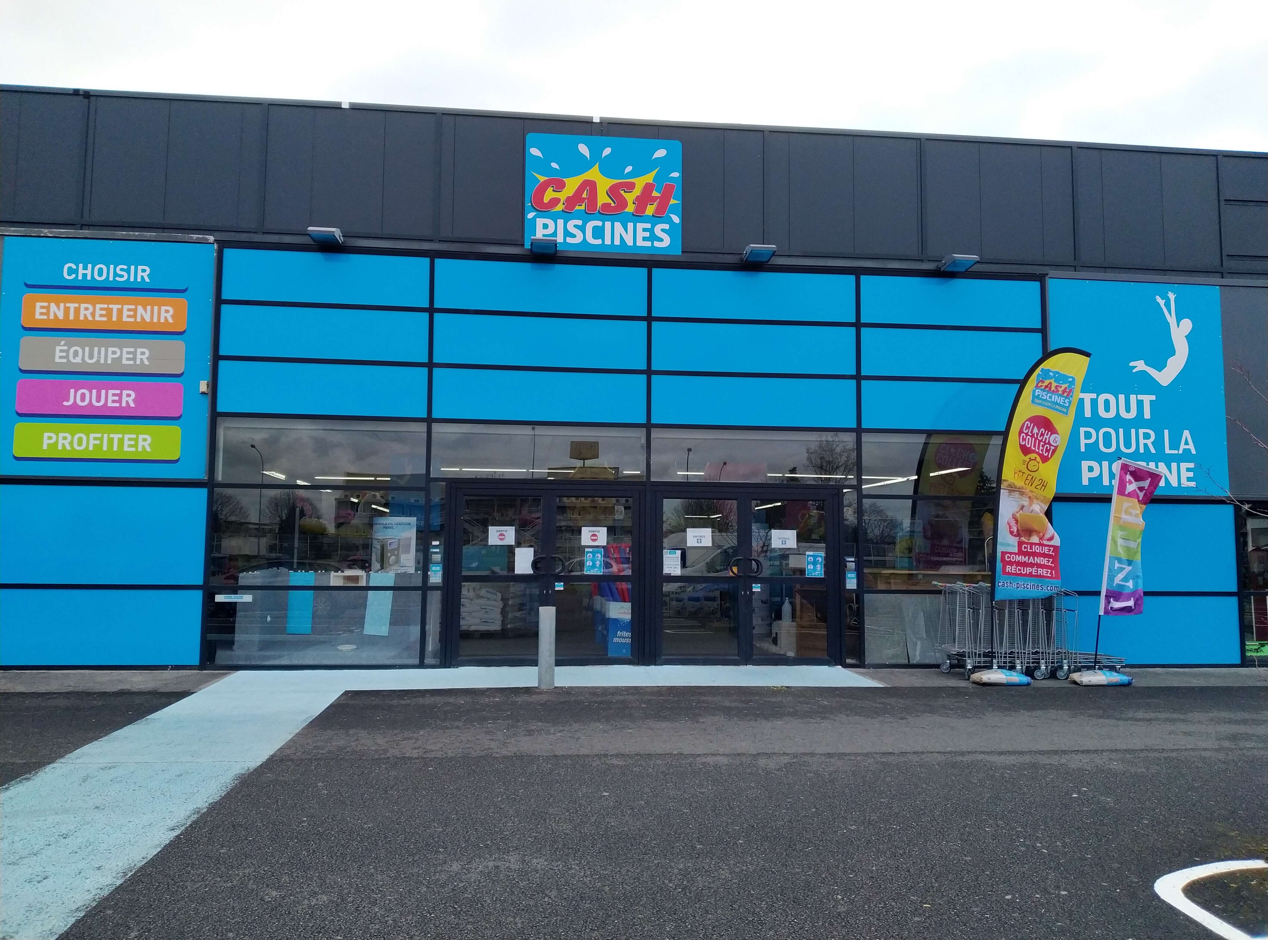 Foto 2 di Cash Piscines
