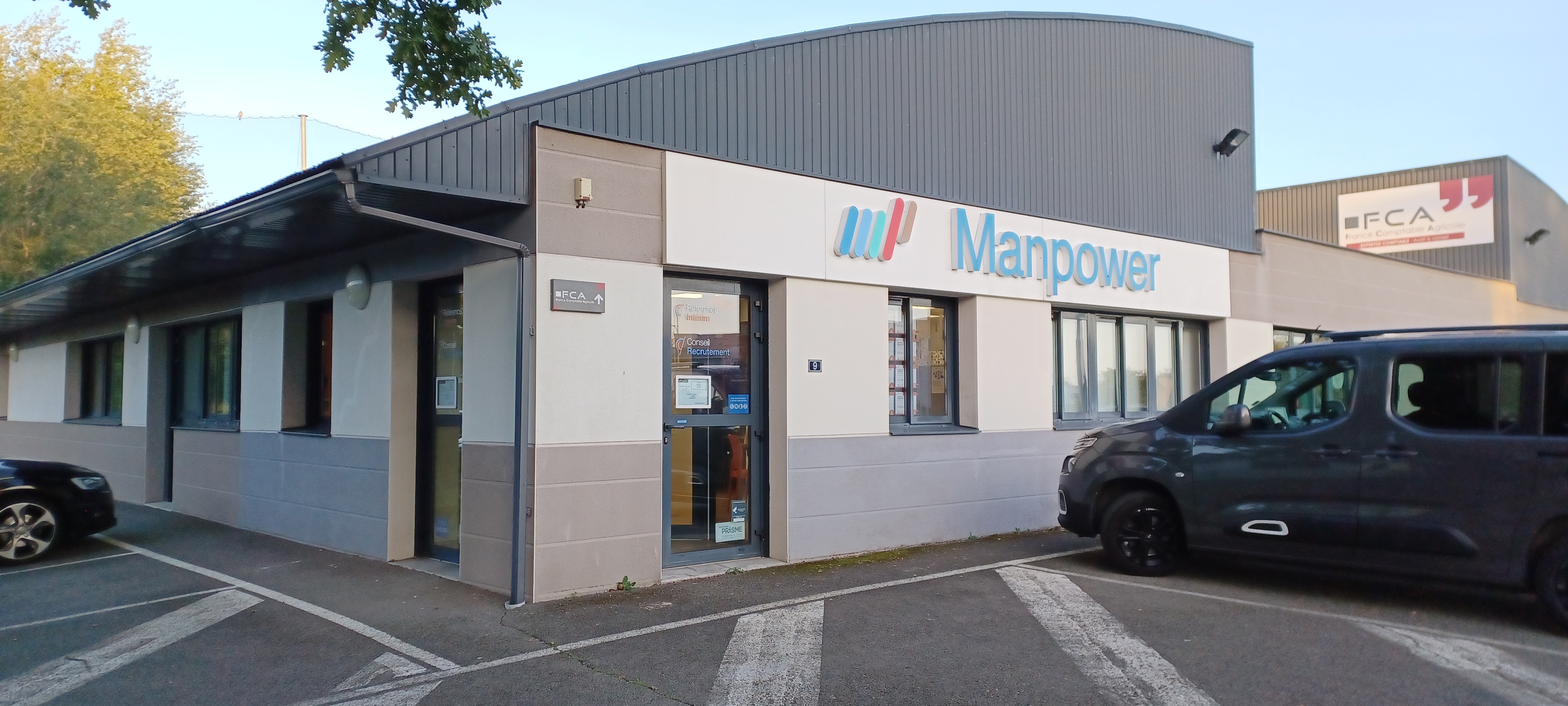 Foto 1 di Manpower Riom