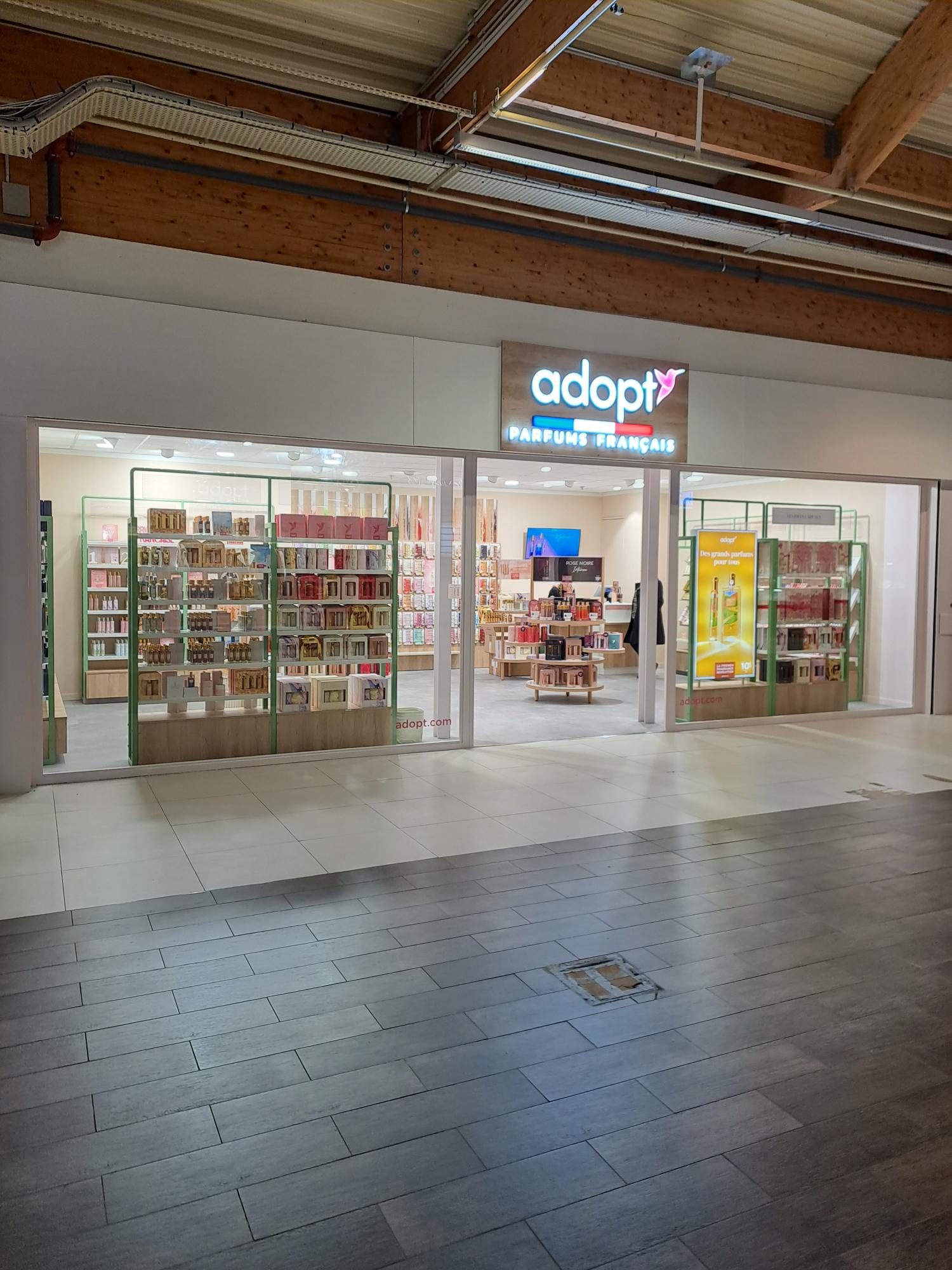 Foto 8 di Adopt Parfums
