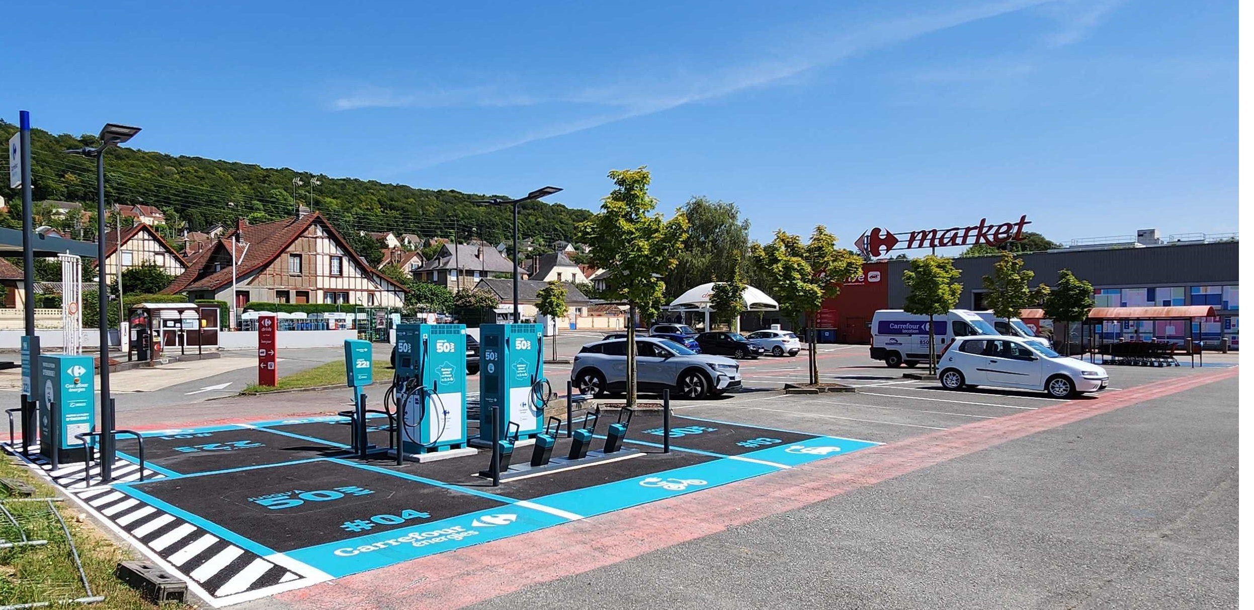 Foto 1 di DRIVECO Charging Station