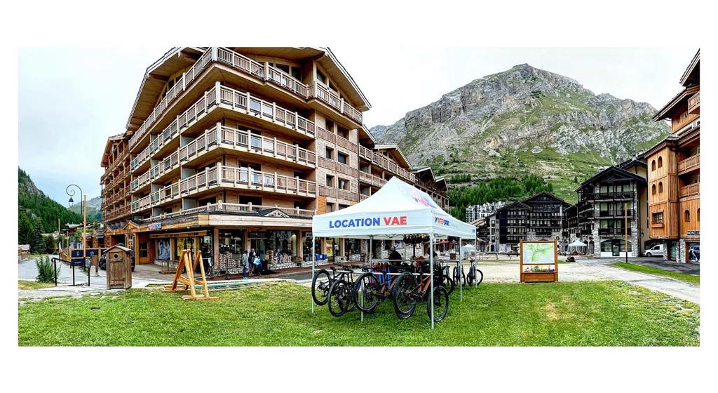 INTERSPORT - VAL D'ISERE
