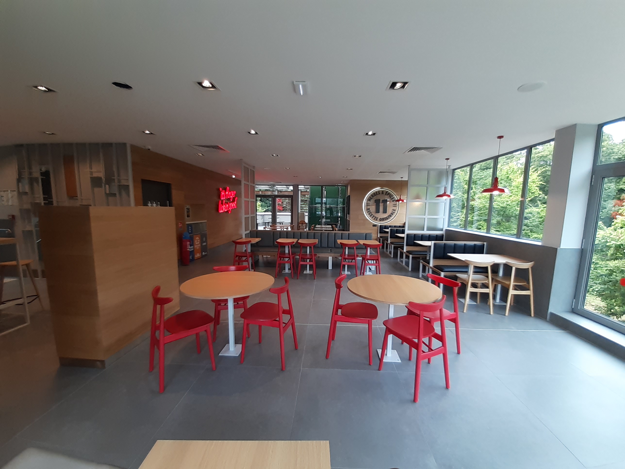 Foto 9 di KFC Cesson Boissenart