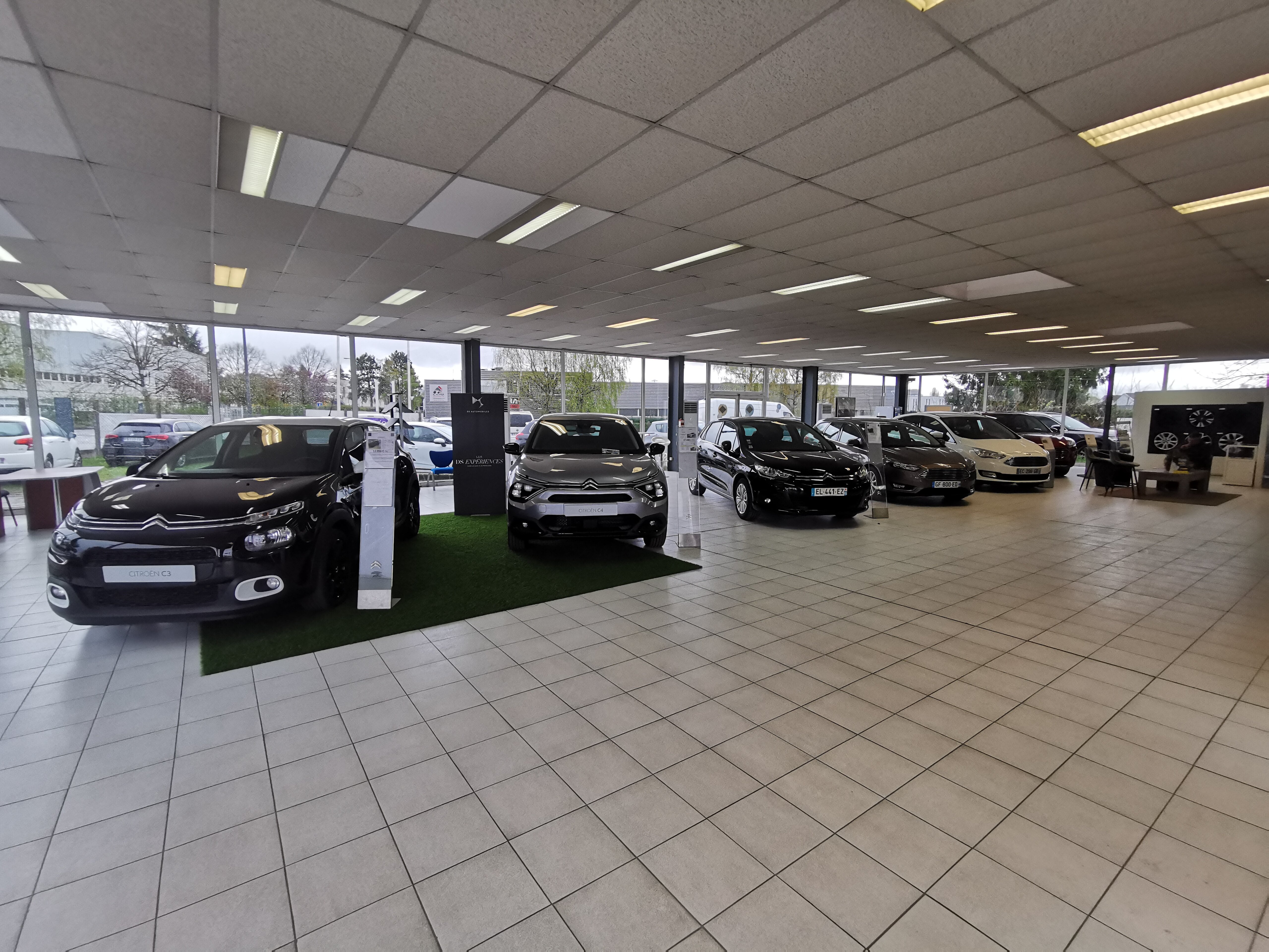 Foto 41 di Garage Sofemo Senlis CITROEN FORD