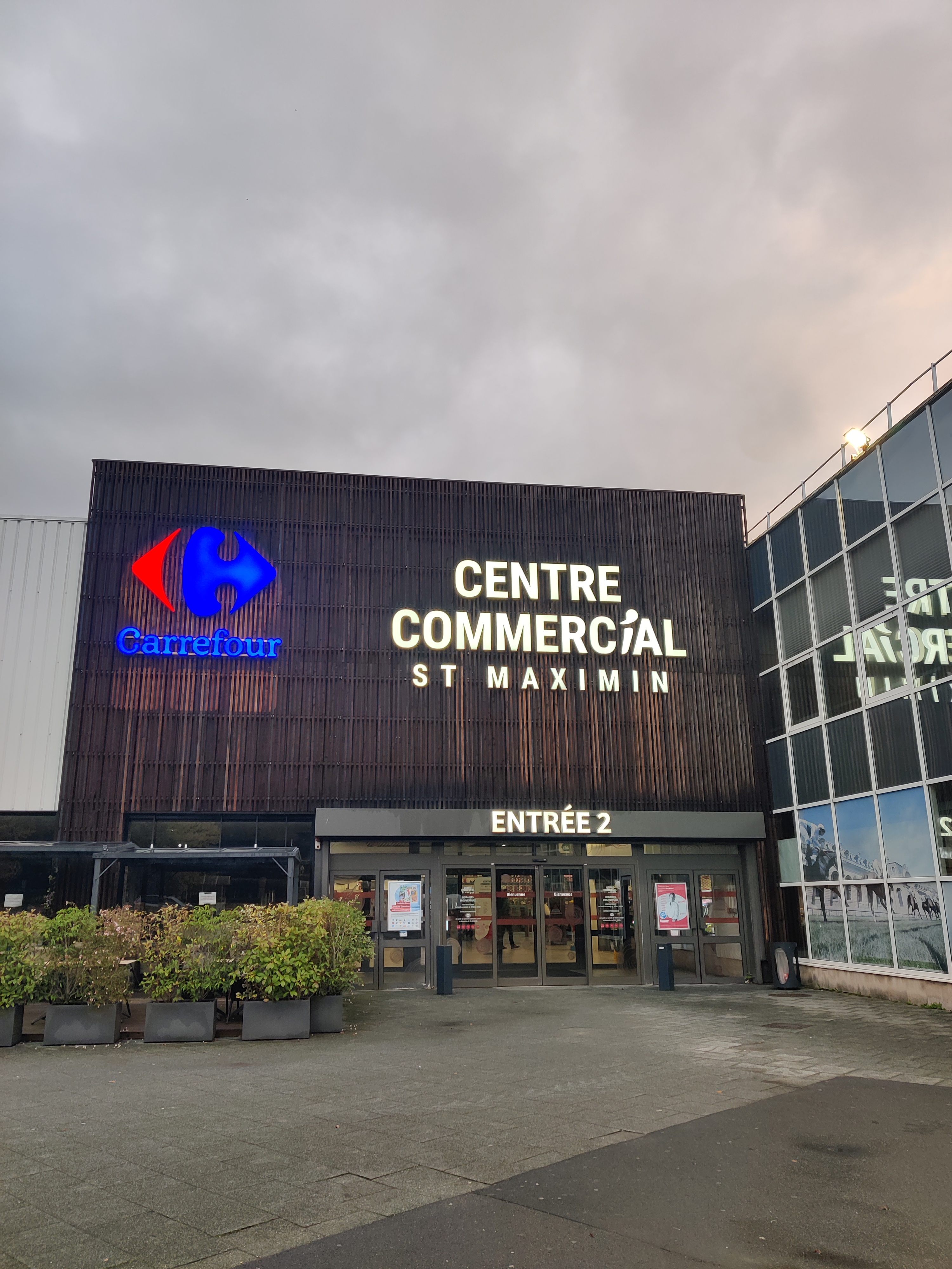 Carrefour Creil St Maximin