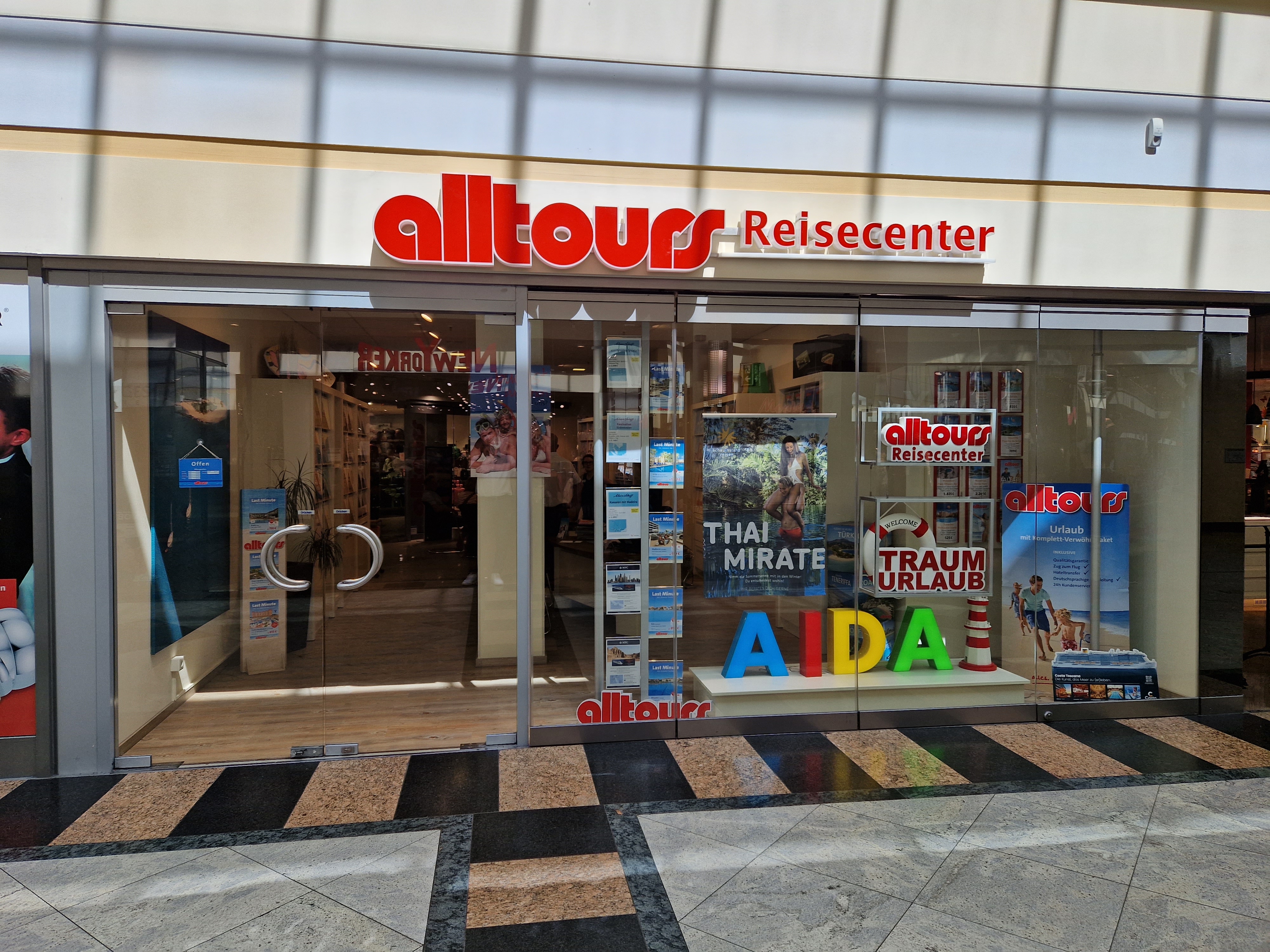 Foto 1 di alltours Reisecenter