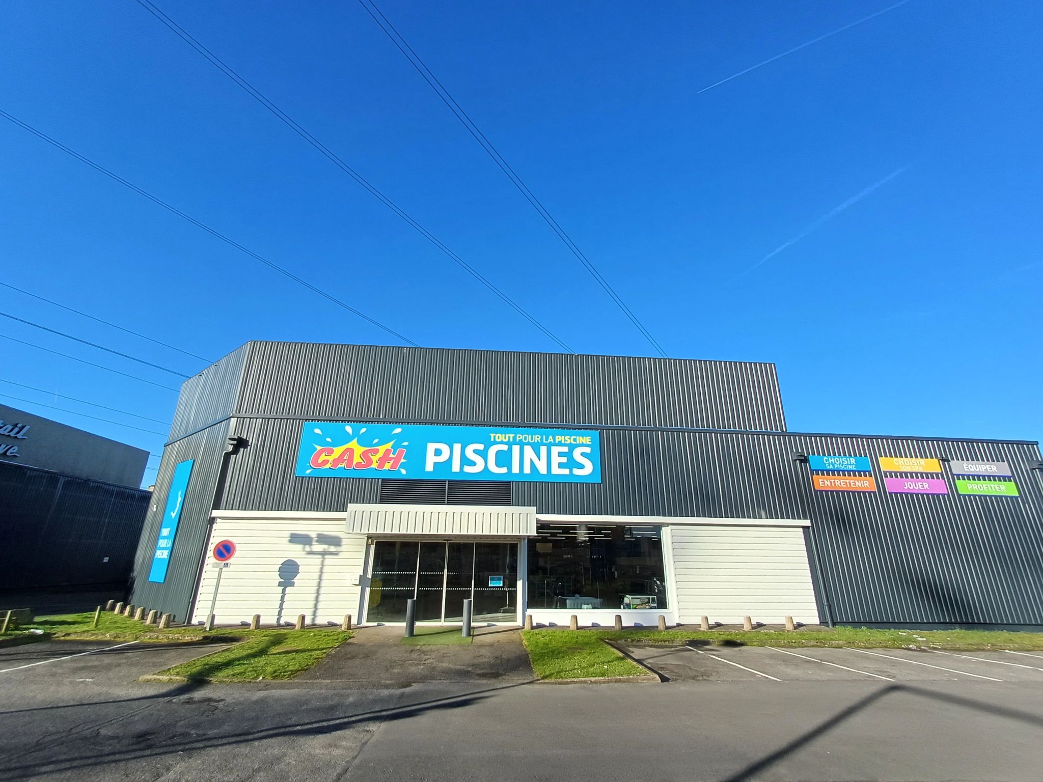 Foto 1 di Cash Piscines