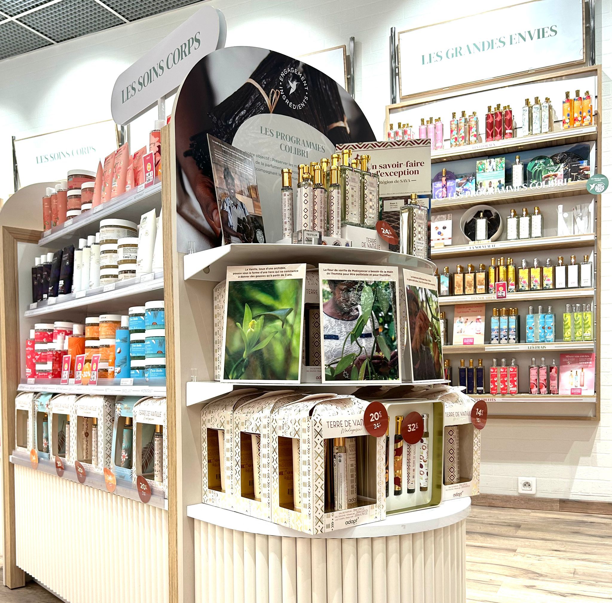 Foto 4 di Adopt Parfums
