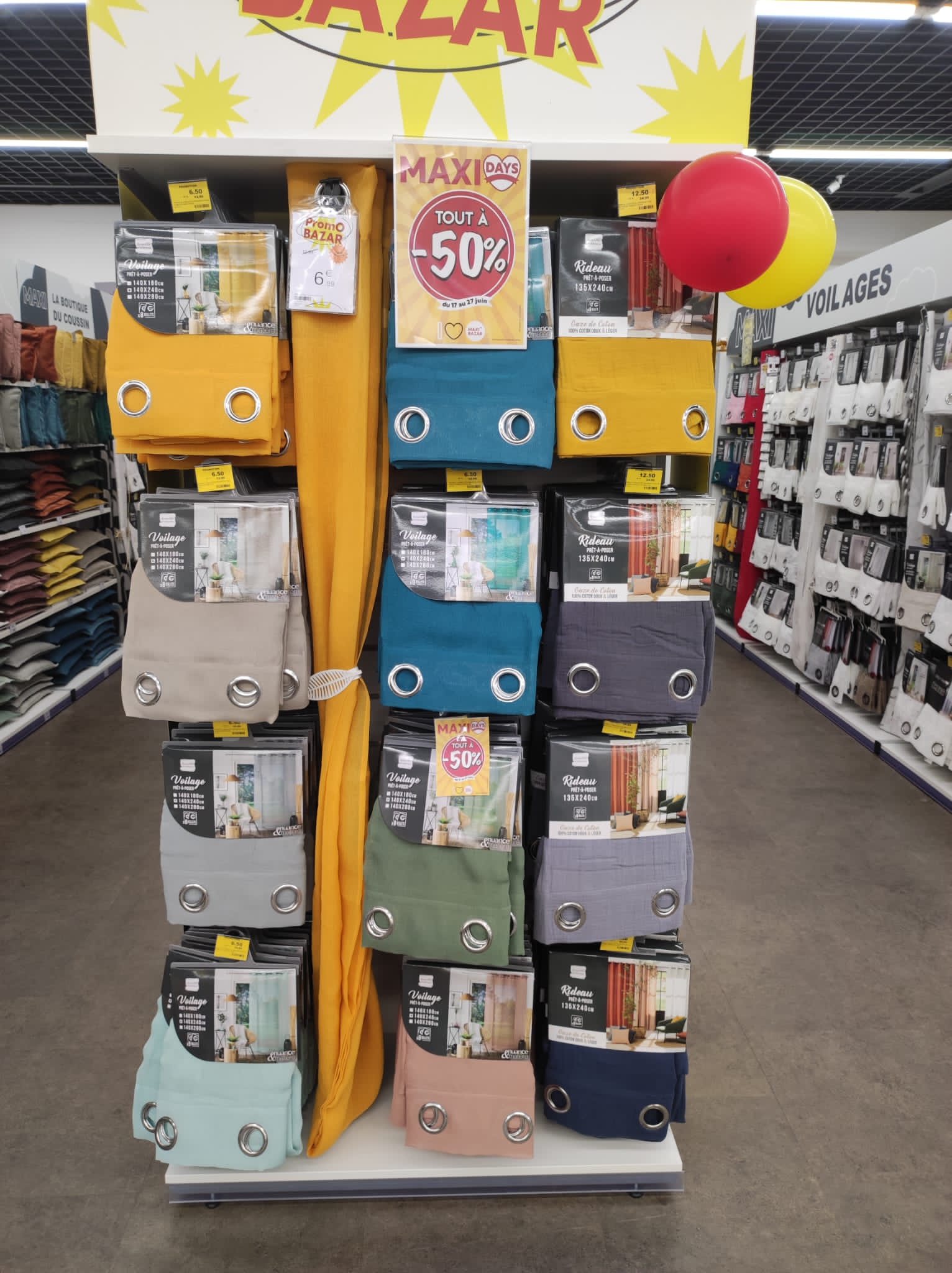 Foto 28 di Maxi Bazar