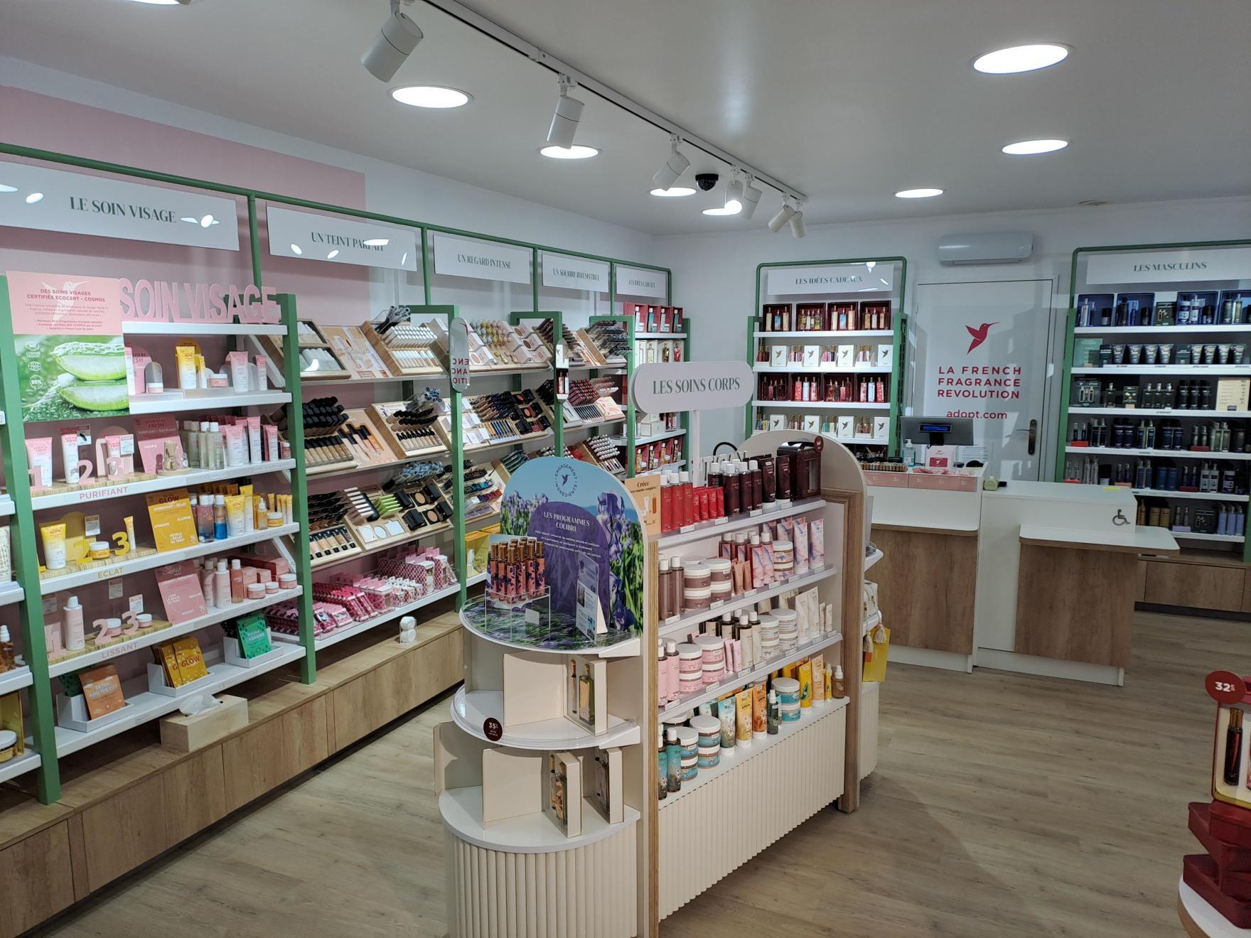 Foto 4 di Adopt Parfums