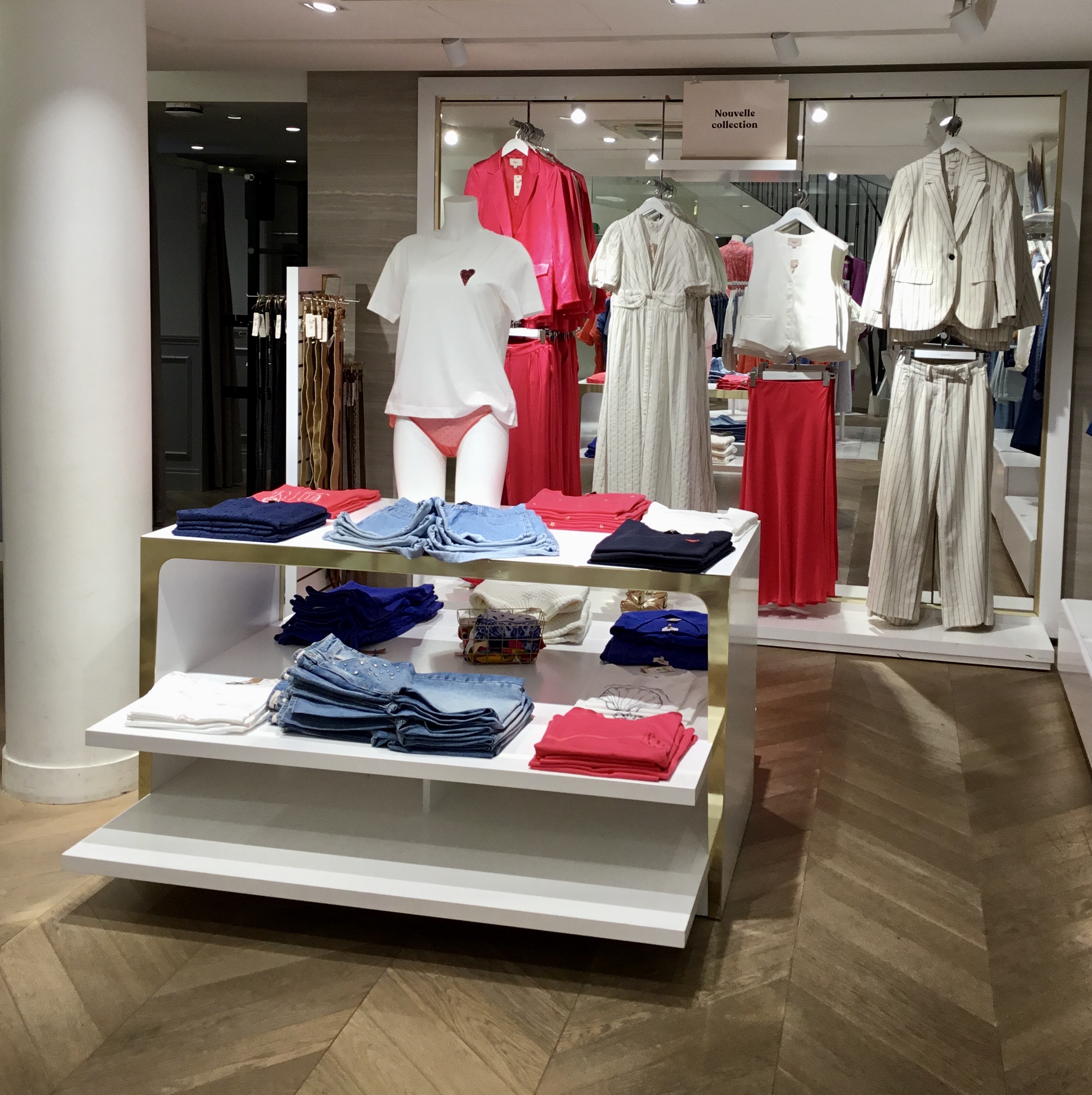 Etam Lingerie et Prêt-à-porter