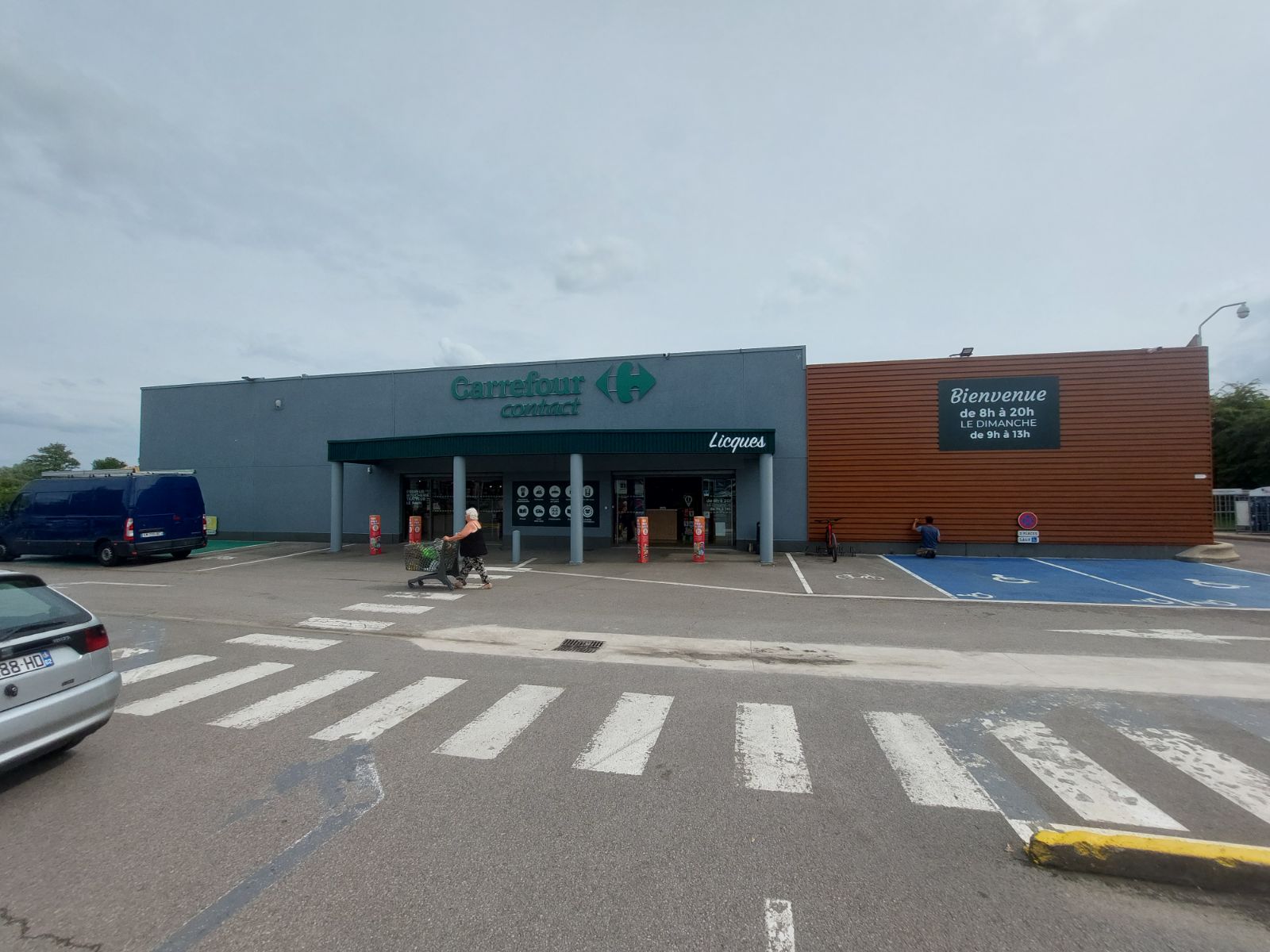 Foto 1 di Carrefour Contact