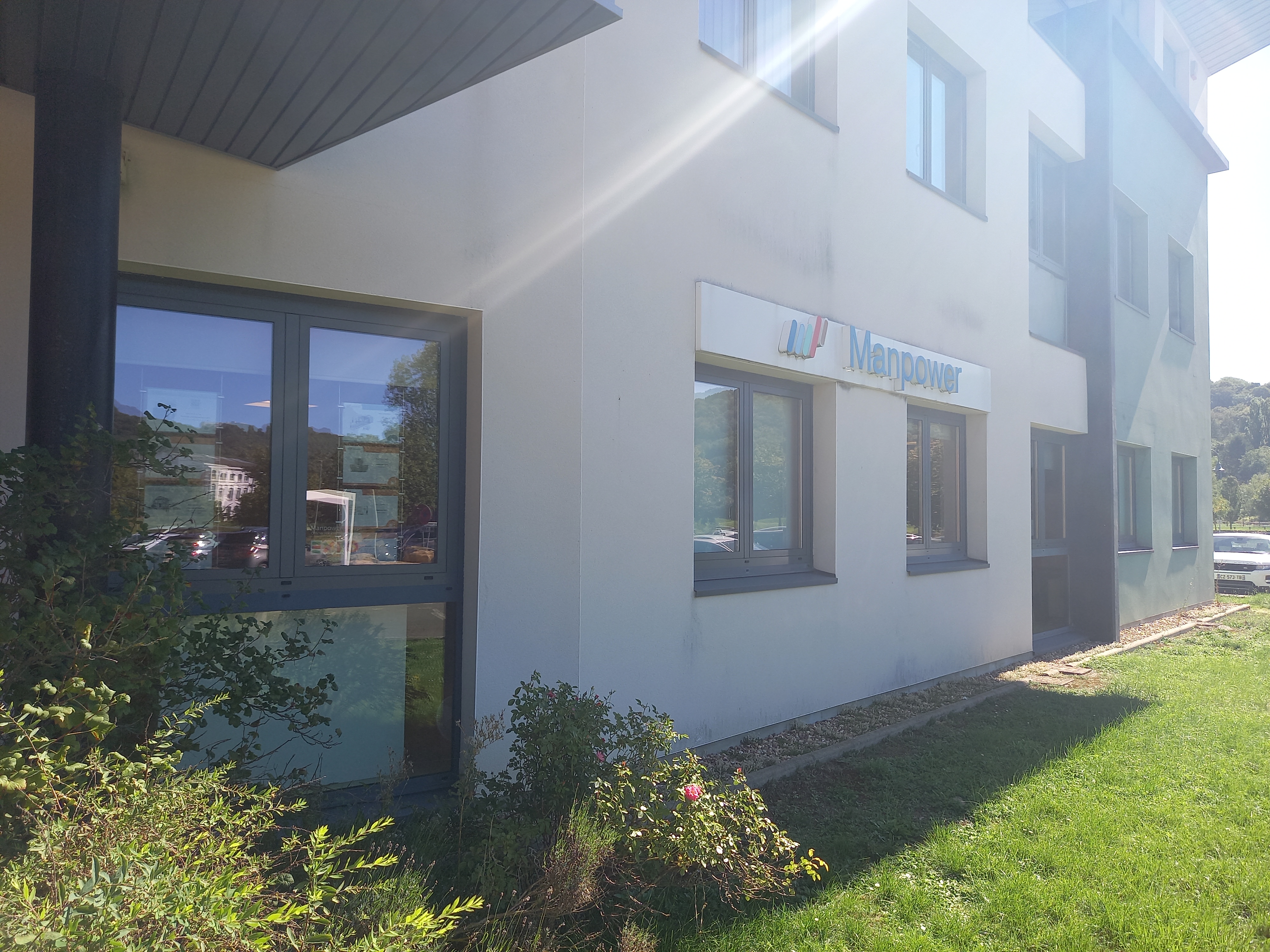 Foto 1 di Manpower Longwy