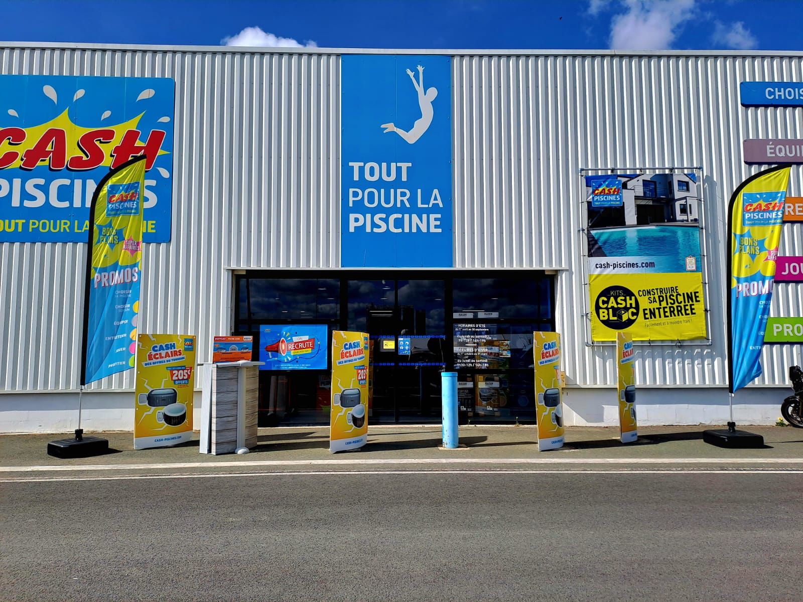Foto 4 di Cash Piscines