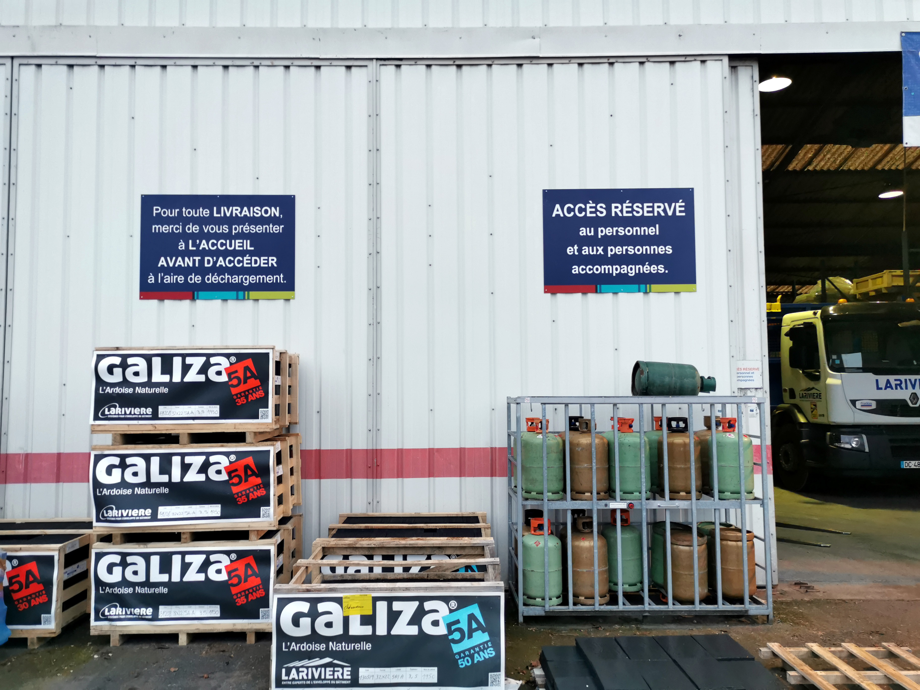 Foto 3 di Lariviere